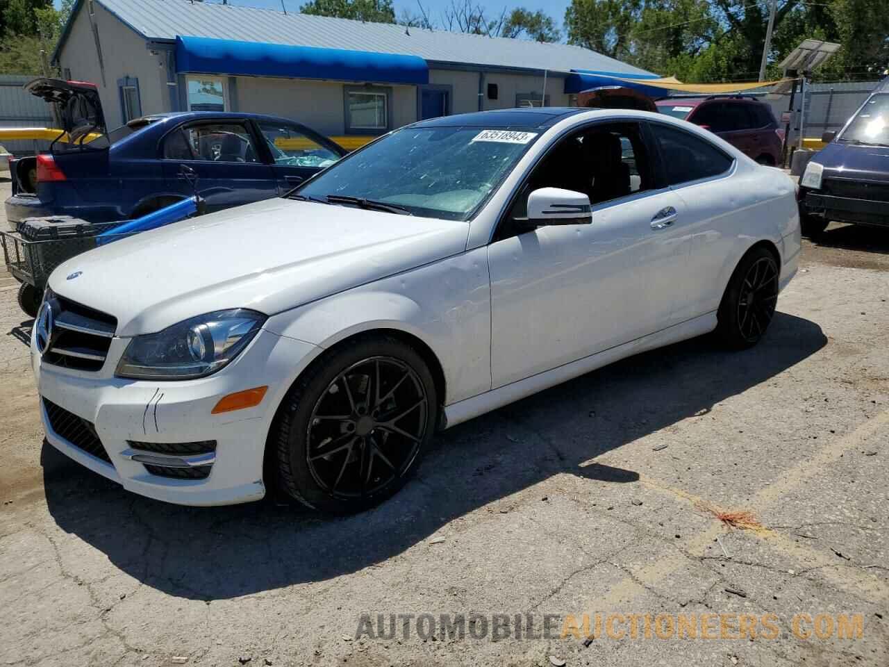 WDDGJ8JB8FG397294 MERCEDES-BENZ C-CLASS 2015