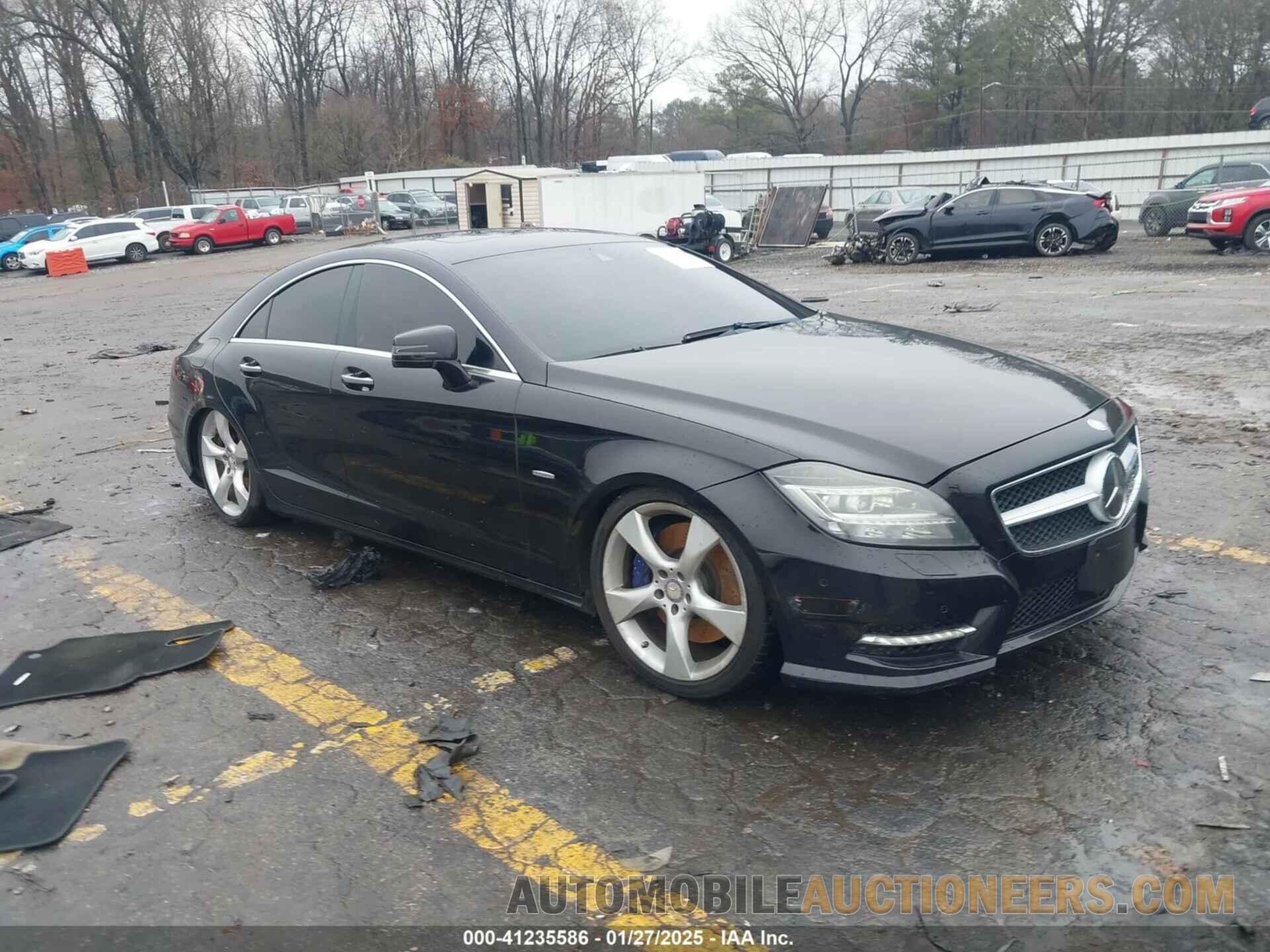 WDDLJ7DB8CA012657 MERCEDES-BENZ CLS 550 2012