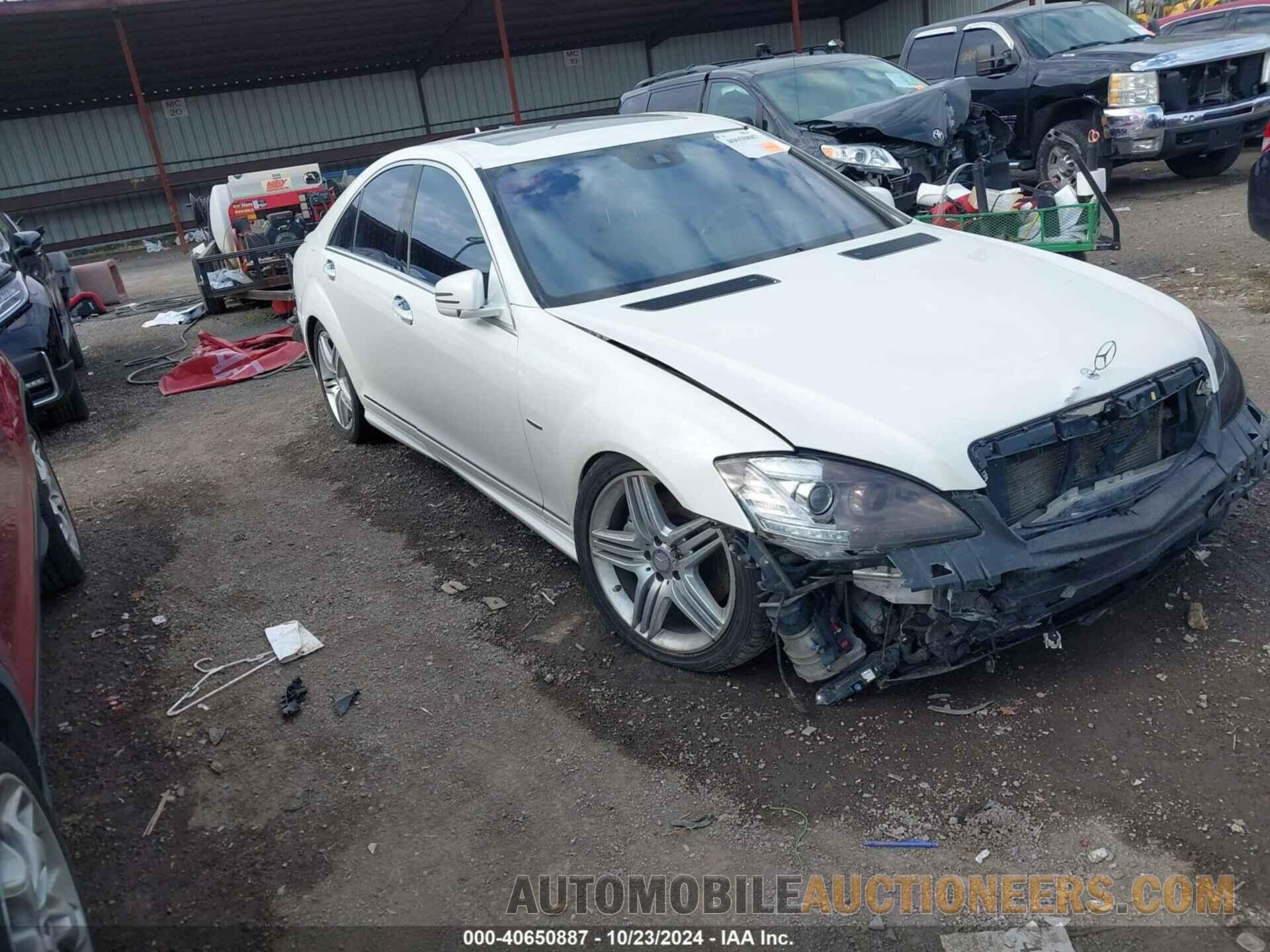 WDDNF9EB3CA438888 MERCEDES-BENZ S 550 2012