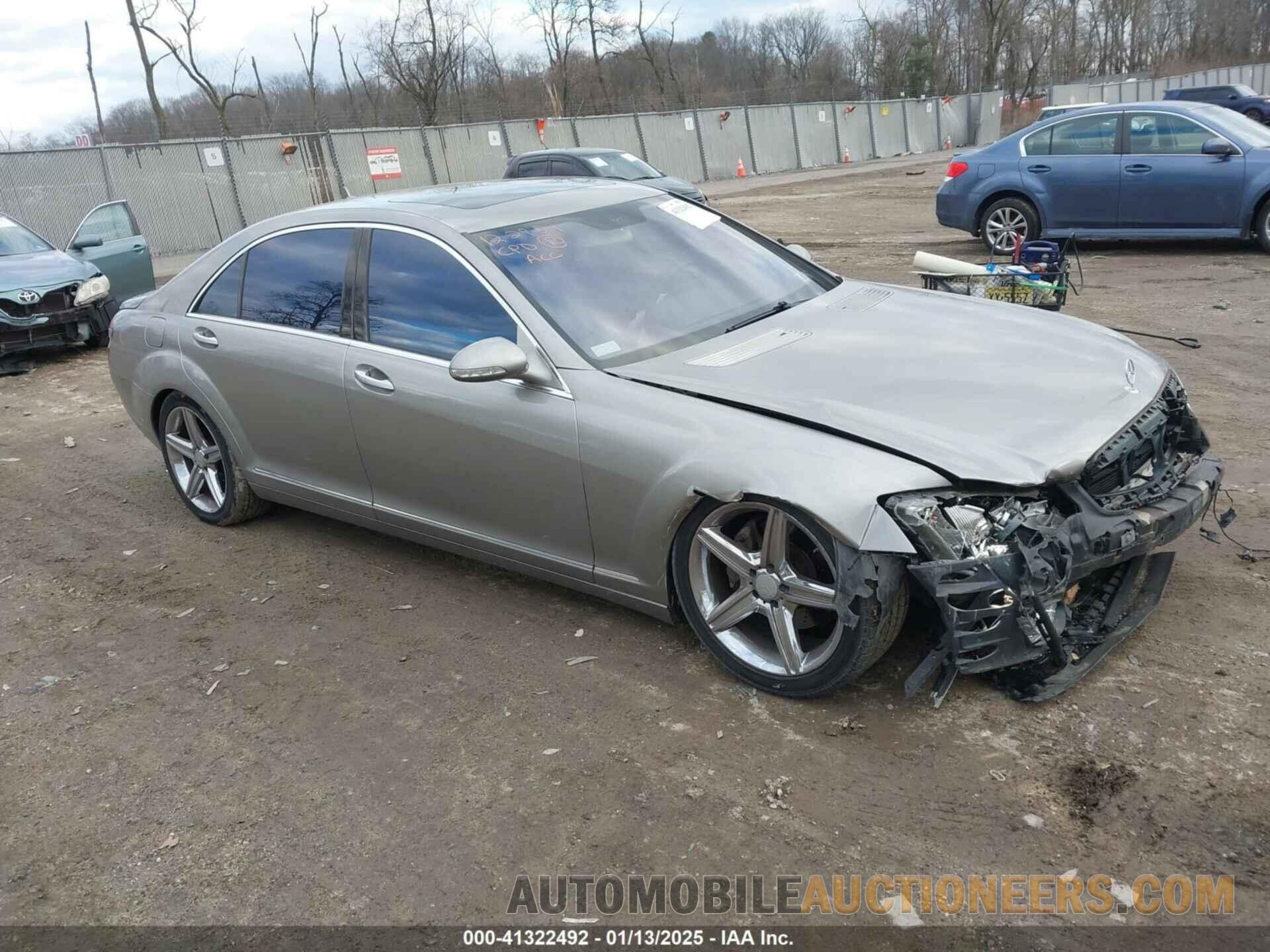 WDDNG71X57A057858 MERCEDES-BENZ S 550 2007