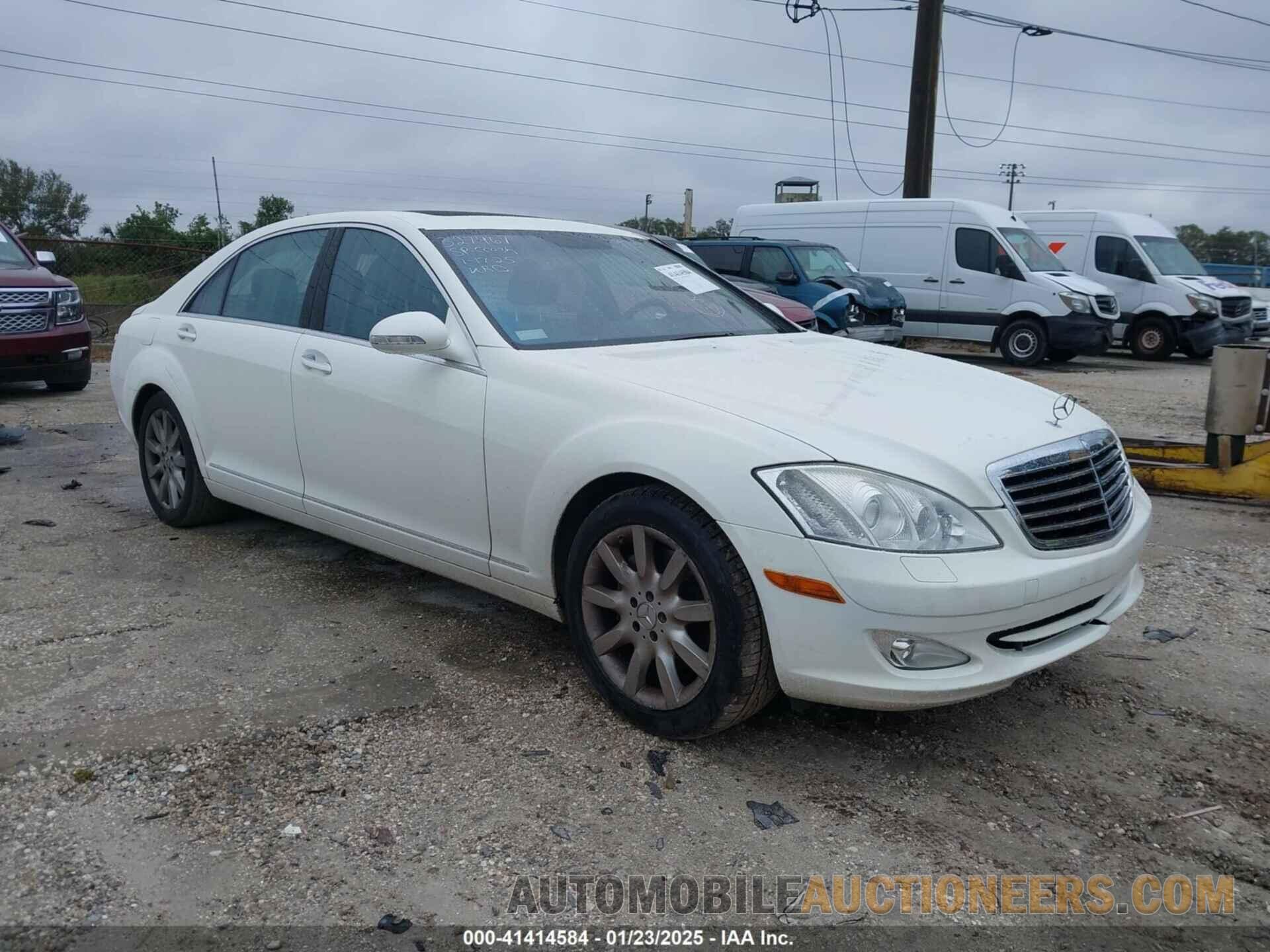 WDDNG71X67A068982 MERCEDES-BENZ S 550 2007