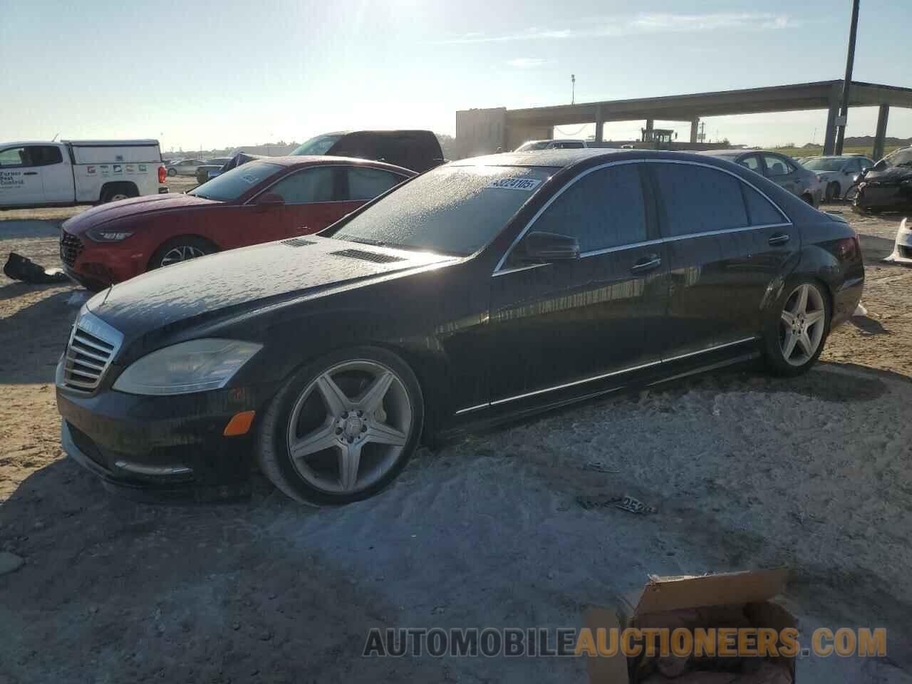 WDDNG7BBXBA400739 MERCEDES-BENZ S-CLASS 2011