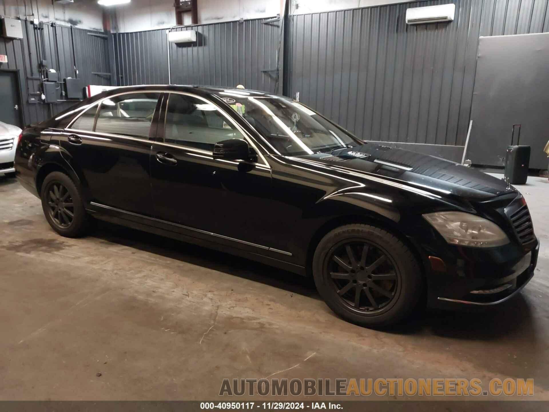 WDDNG7DB3CA449229 MERCEDES-BENZ S 550 2012