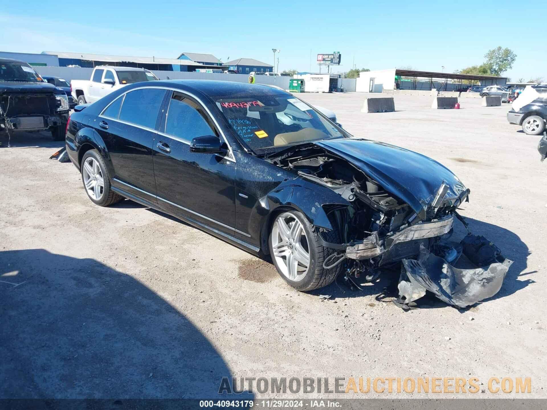 WDDNG7DB7CA432403 MERCEDES-BENZ S 550 2012