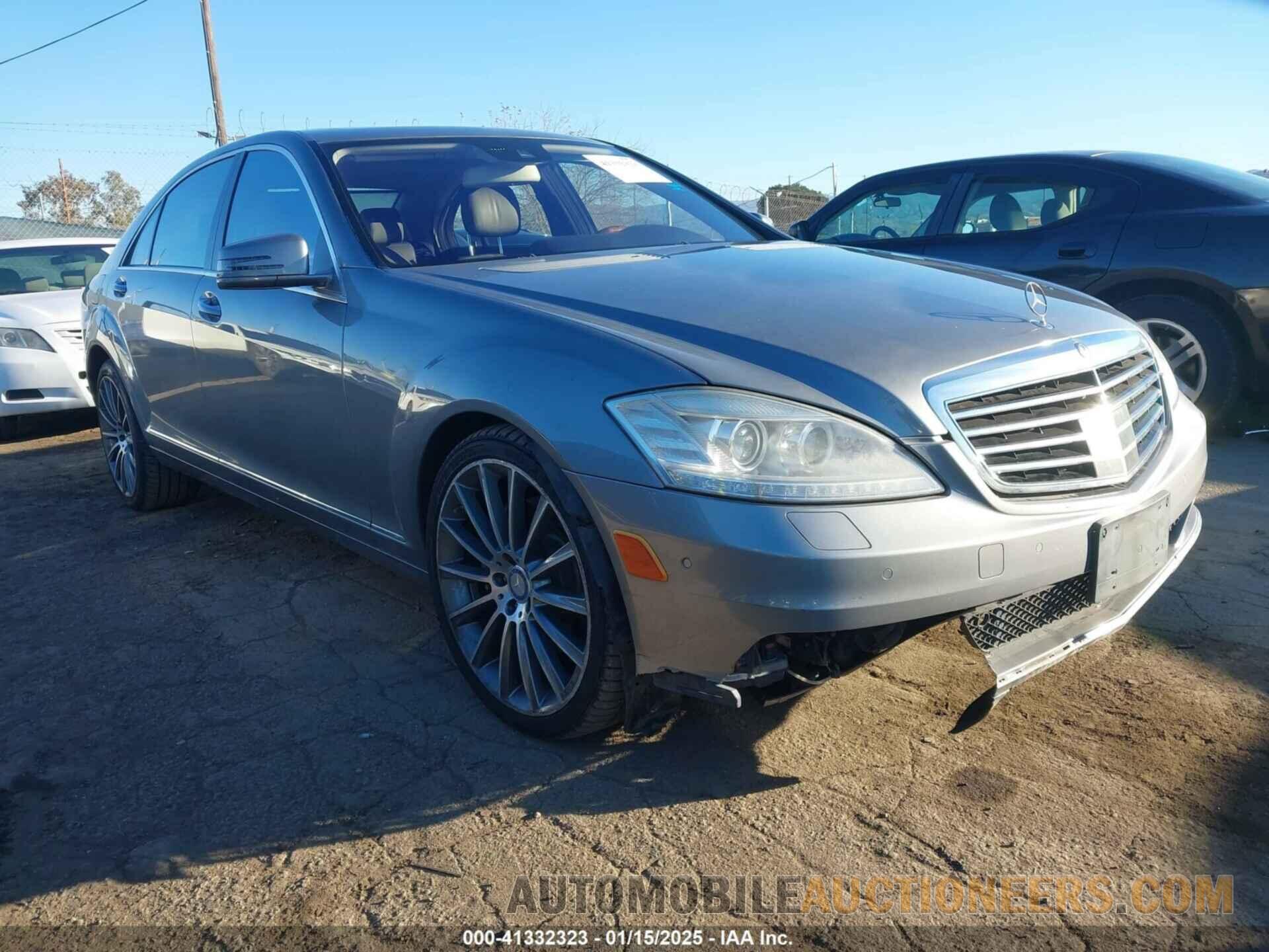 WDDNG7DB8DA532673 MERCEDES-BENZ S 550 2013