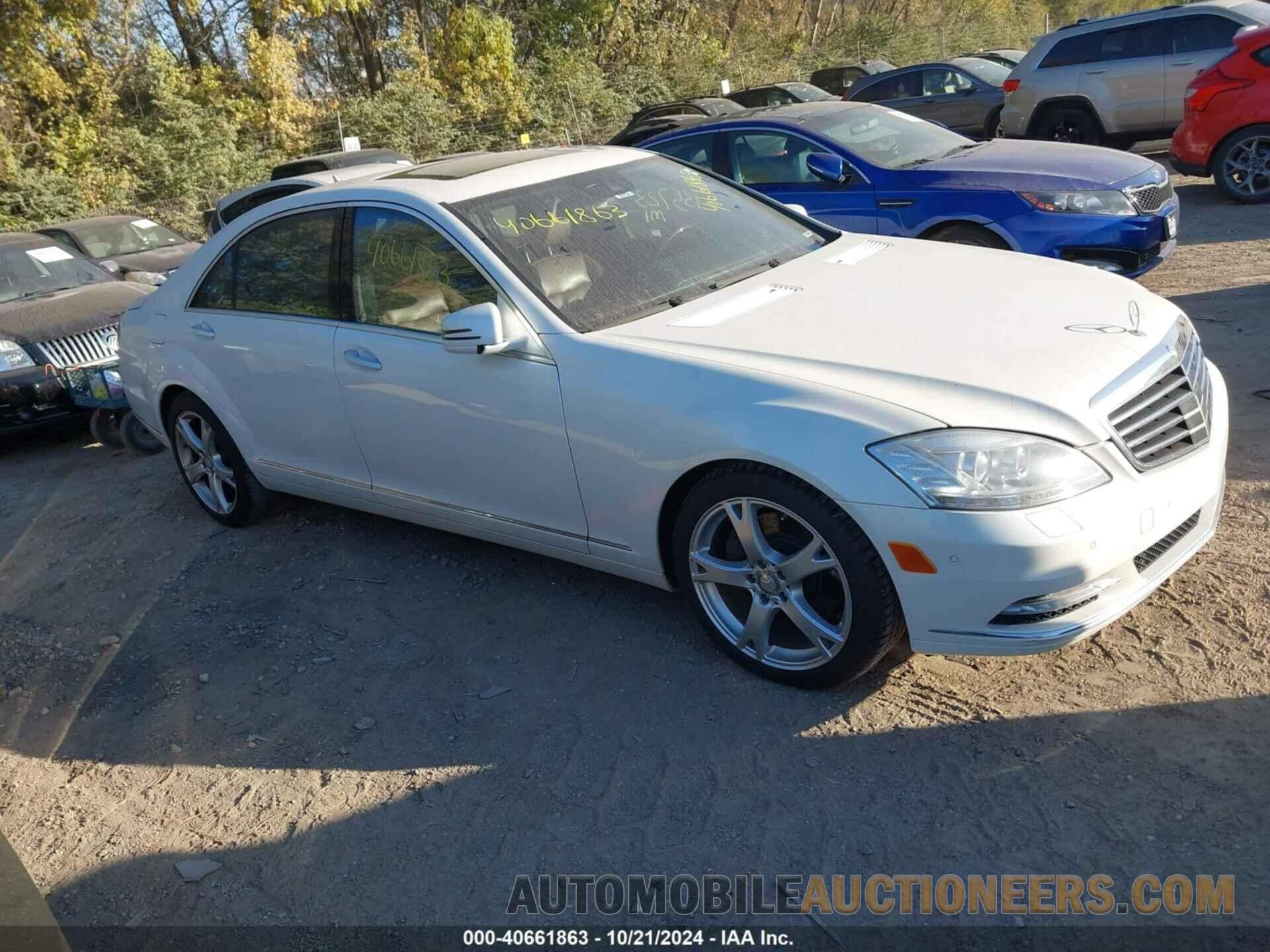 WDDNG7DB9DA495780 MERCEDES-BENZ S 550 2013