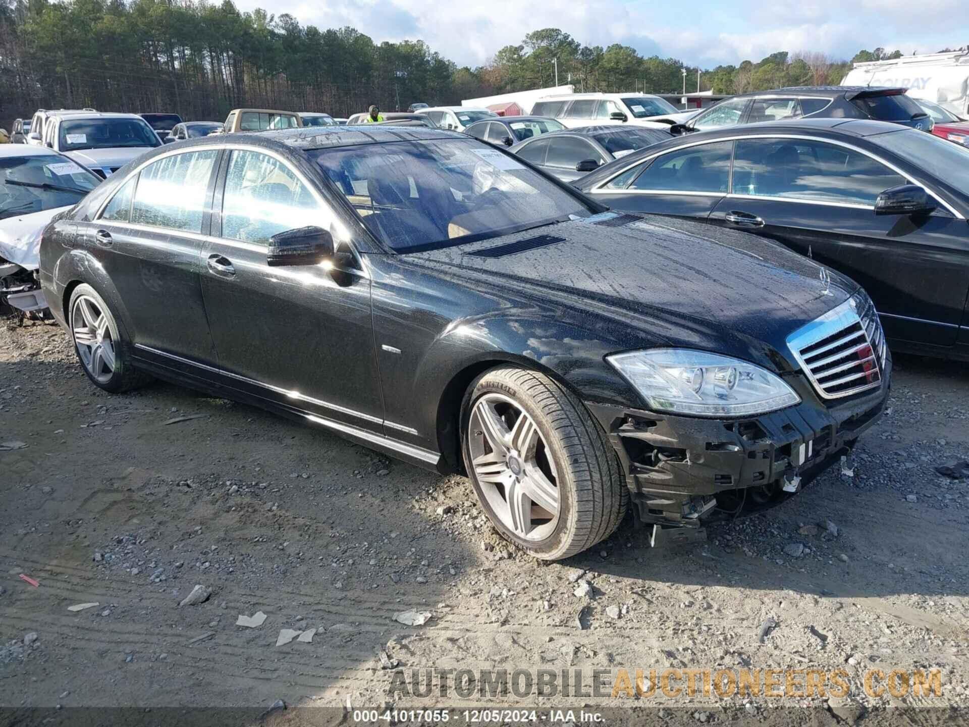 WDDNG7DBXCA477366 MERCEDES-BENZ S 550 2012