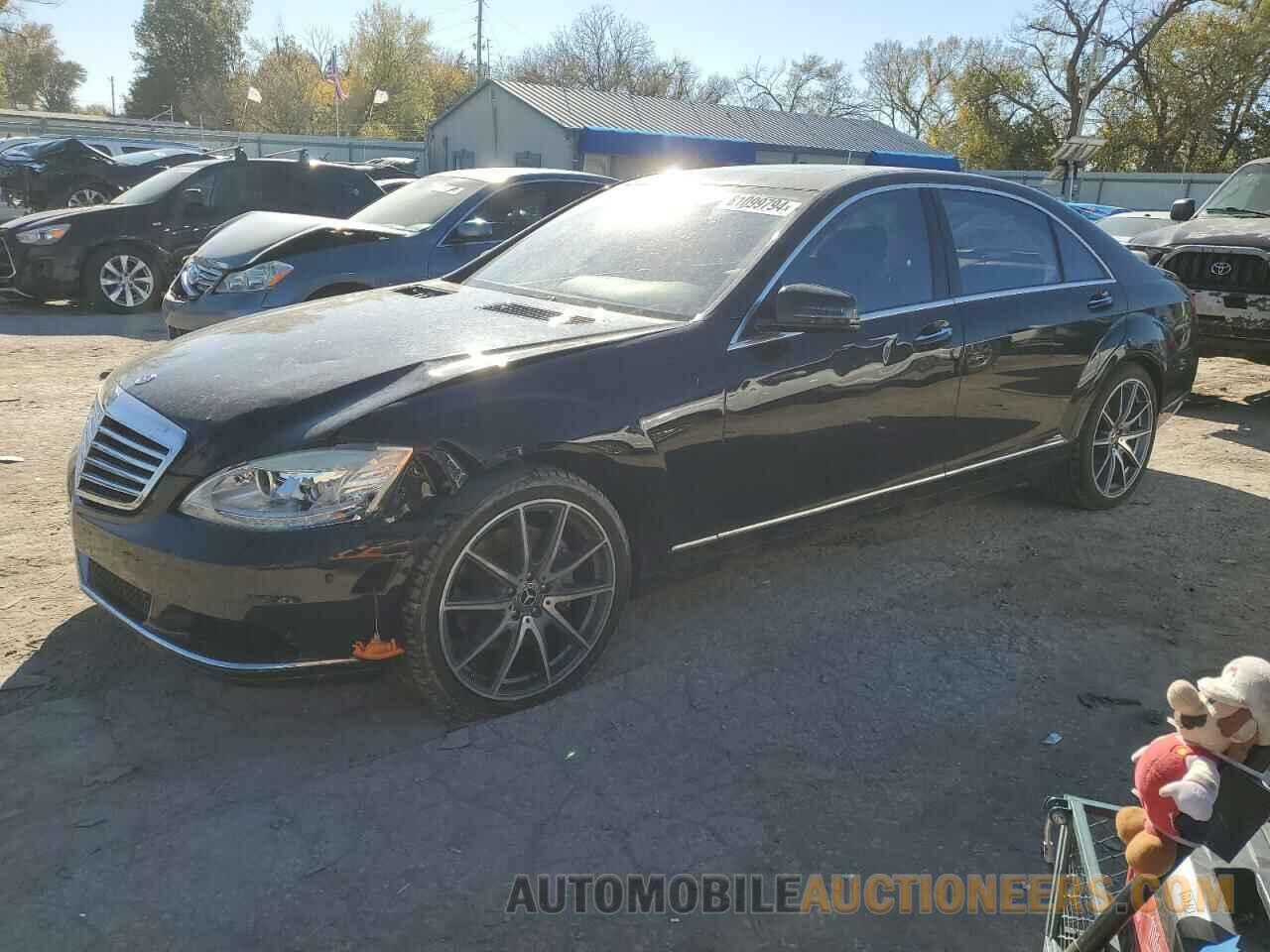 WDDNG8GB4BA417499 MERCEDES-BENZ S-CLASS 2011