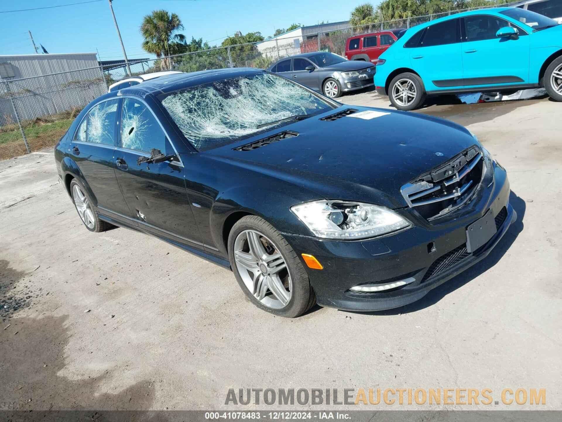 WDDNG9EB0CA444063 MERCEDES-BENZ S 550 2012