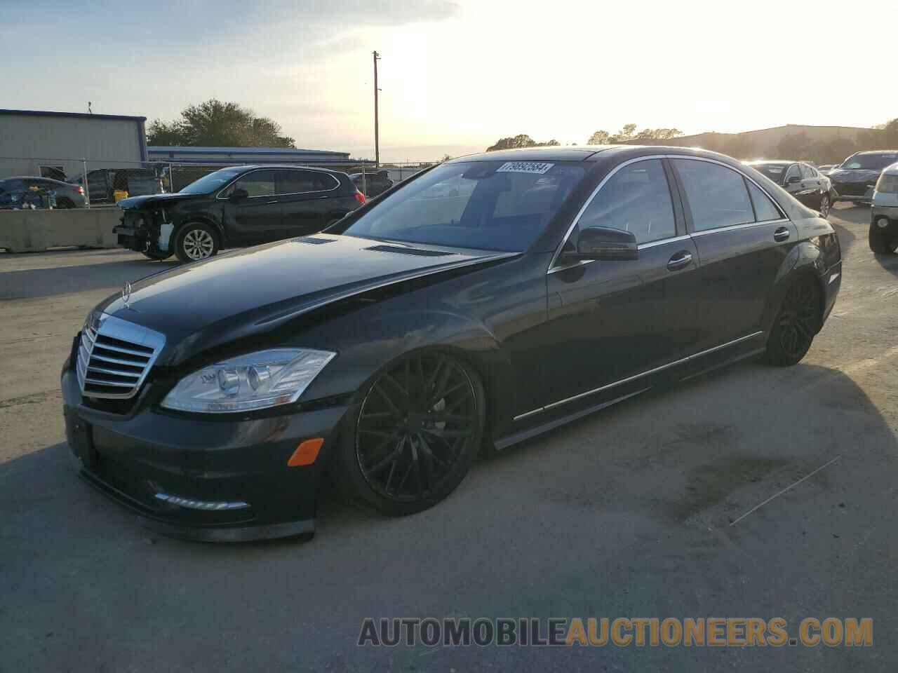 WDDNG9EB4DA495180 MERCEDES-BENZ S-CLASS 2013