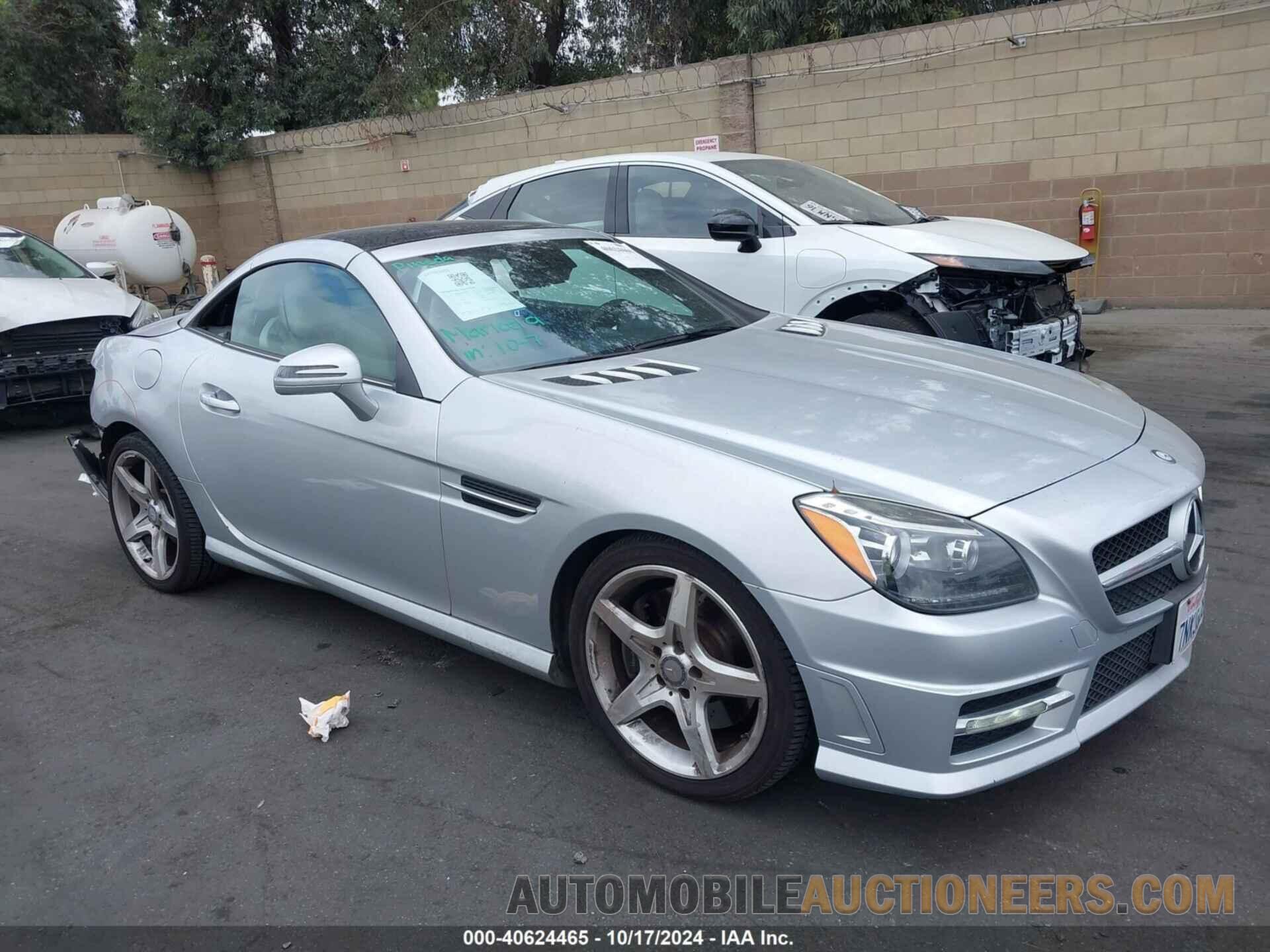 WDDPK3JA0GF119035 MERCEDES-BENZ SLK 300 2016