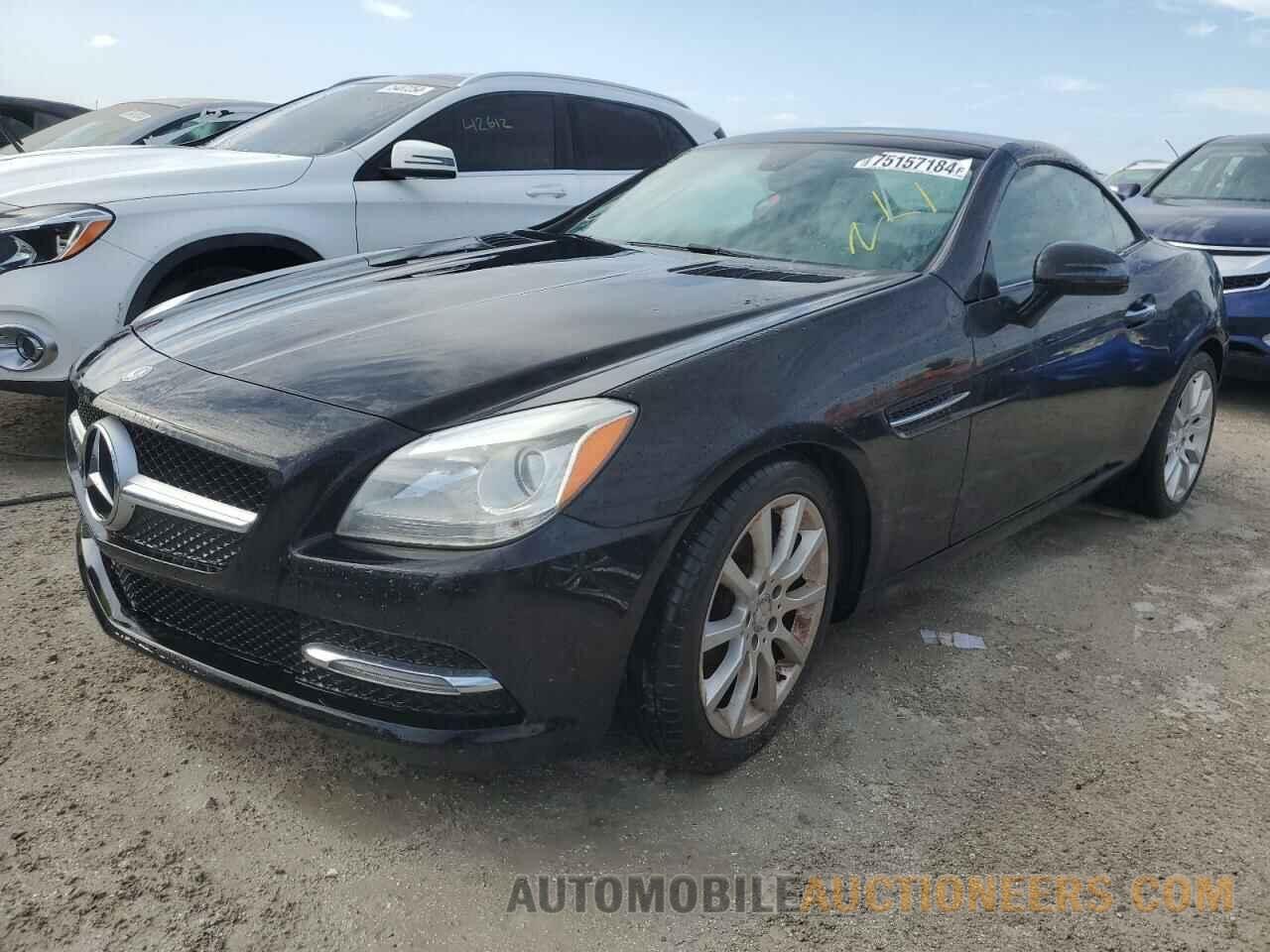 WDDPK3JA2GF122096 MERCEDES-BENZ SLK-CLASS 2016