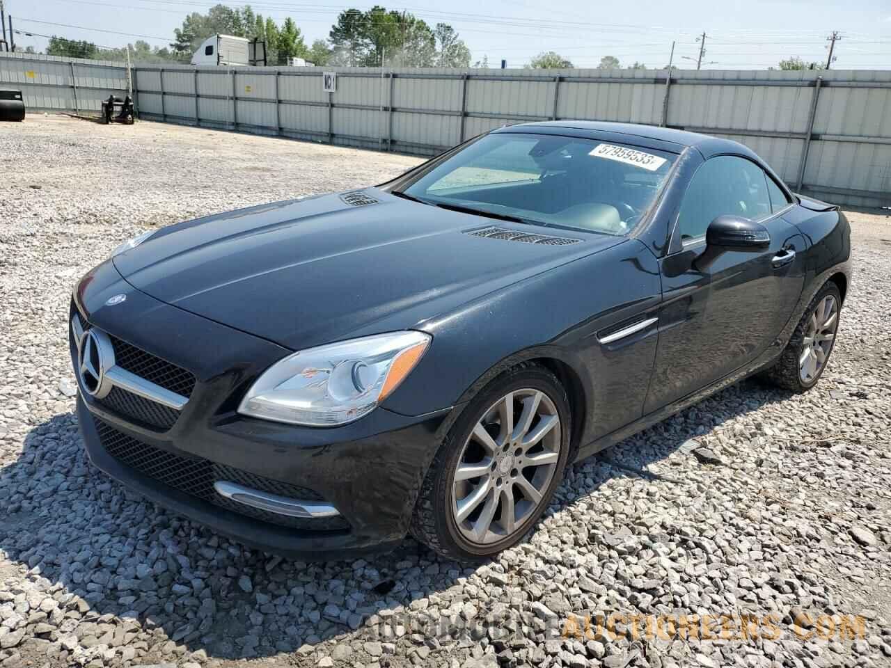 WDDPK3JA5GF123422 MERCEDES-BENZ SLK-CLASS 2016