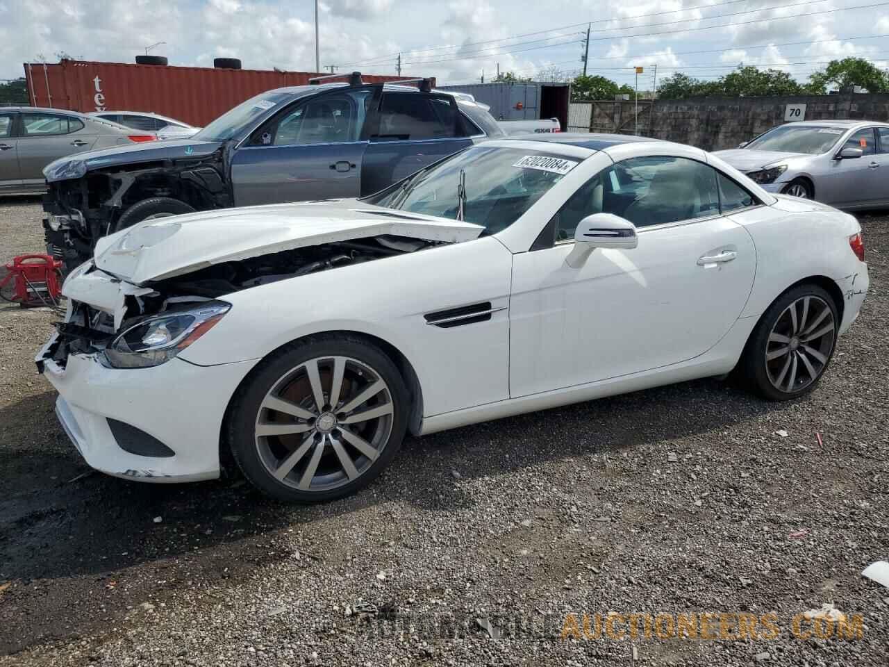 WDDPK3JA6HF128369 MERCEDES-BENZ SLC-CLASS 2017