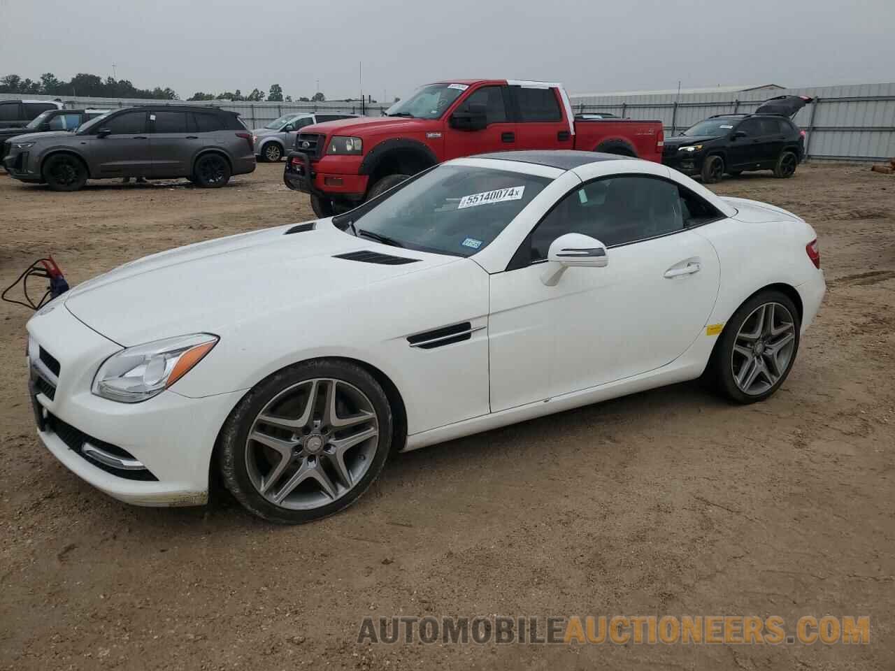 WDDPK3JA8GF118117 MERCEDES-BENZ SLK-CLASS 2016