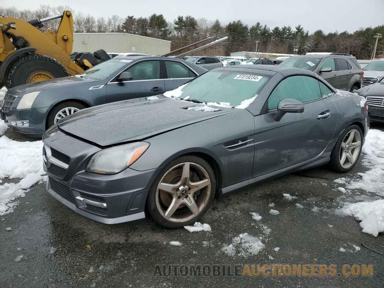 WDDPK3JA9GF123729 MERCEDES-BENZ SLK-CLASS 2016