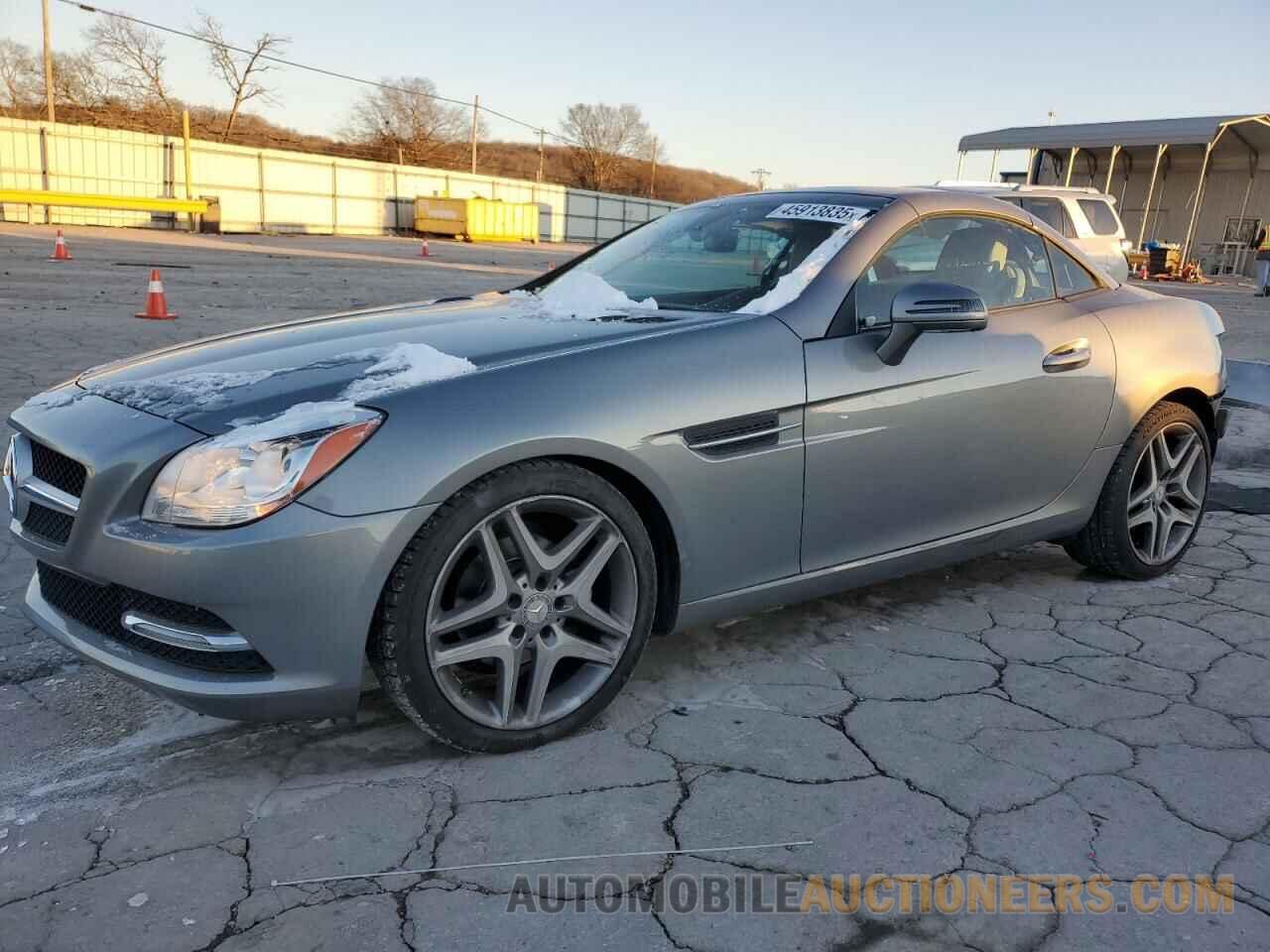 WDDPK4HA0FF103931 MERCEDES-BENZ SLK-CLASS 2015