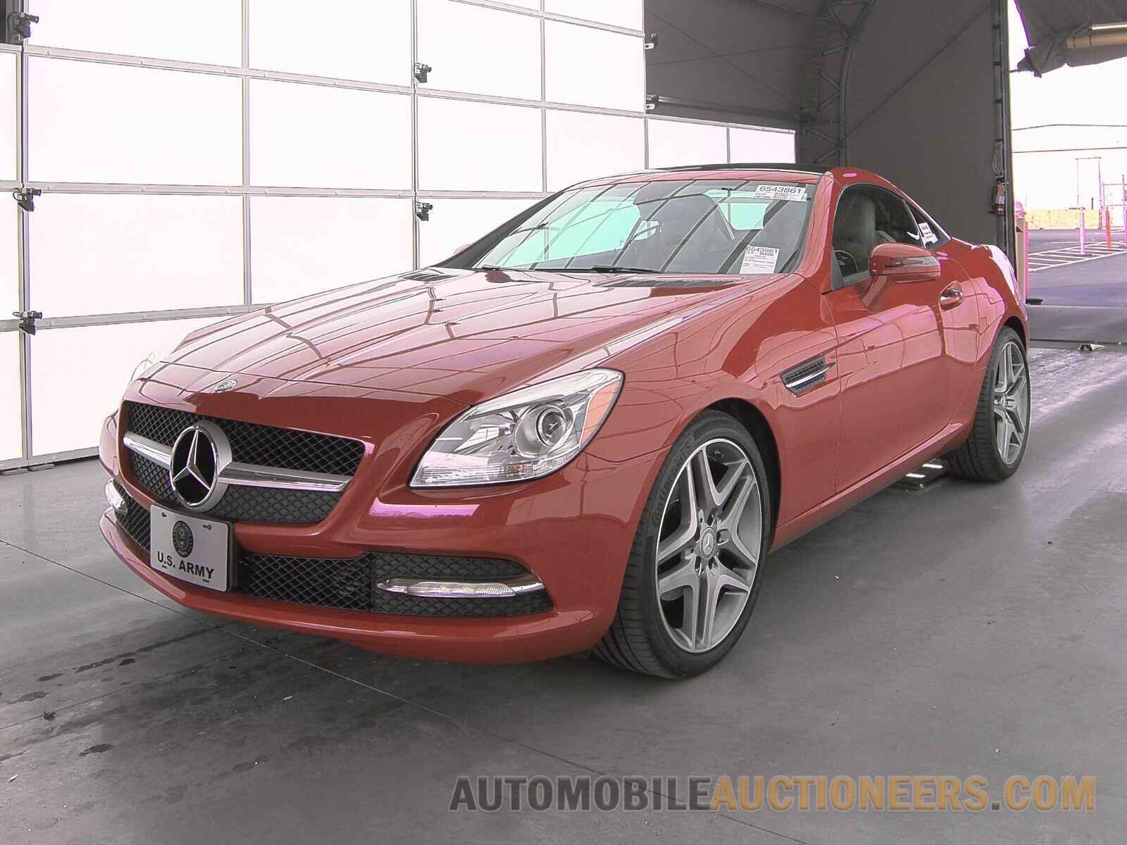 WDDPK4HA0FF104898 Mercedes-Benz SLK 2015