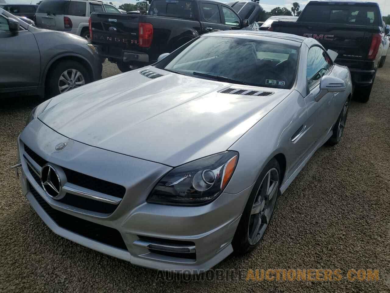 WDDPK4HA0FF105324 MERCEDES-BENZ SLK-CLASS 2015