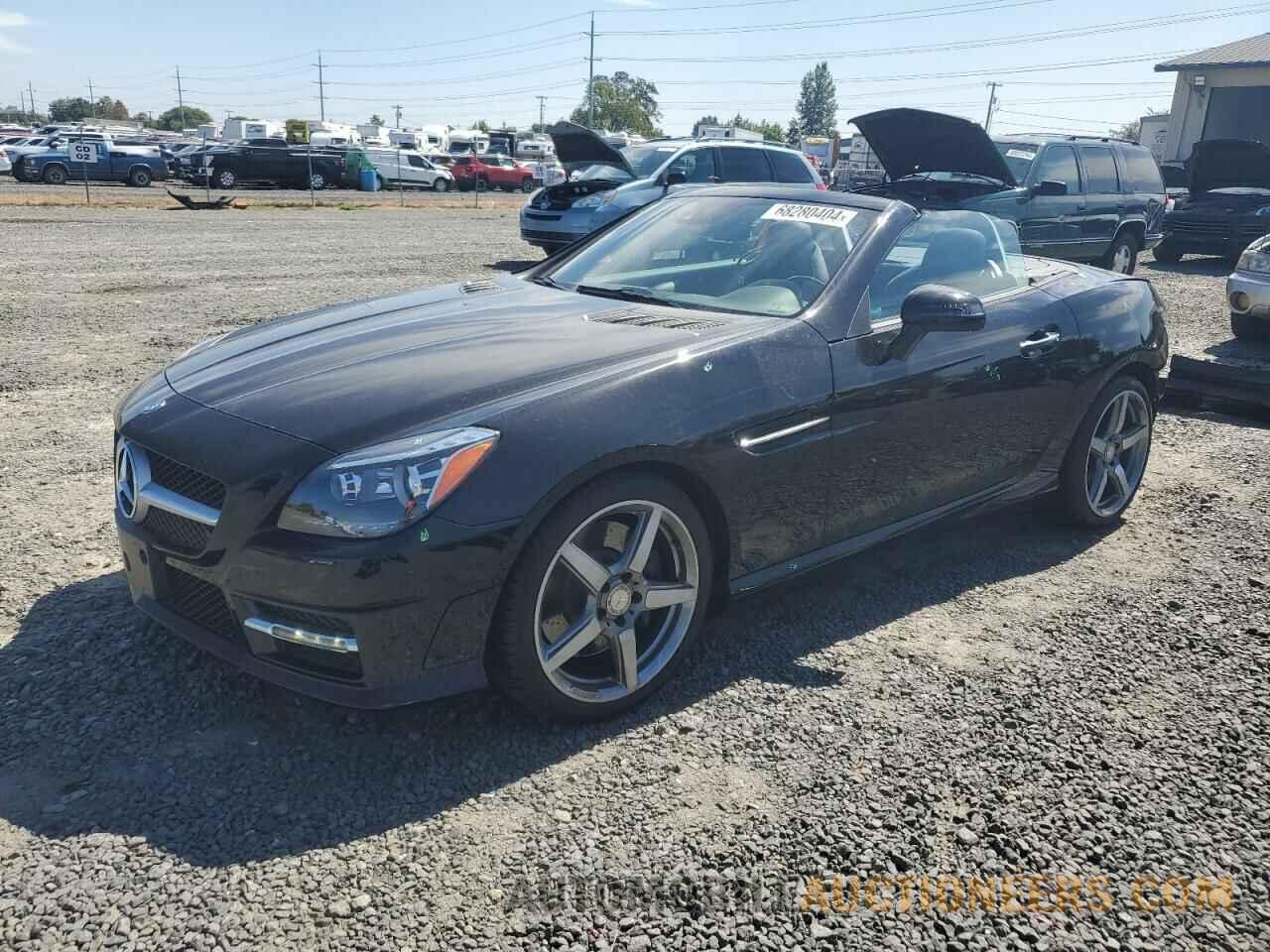 WDDPK4HA0FF106148 MERCEDES-BENZ SLK-CLASS 2015