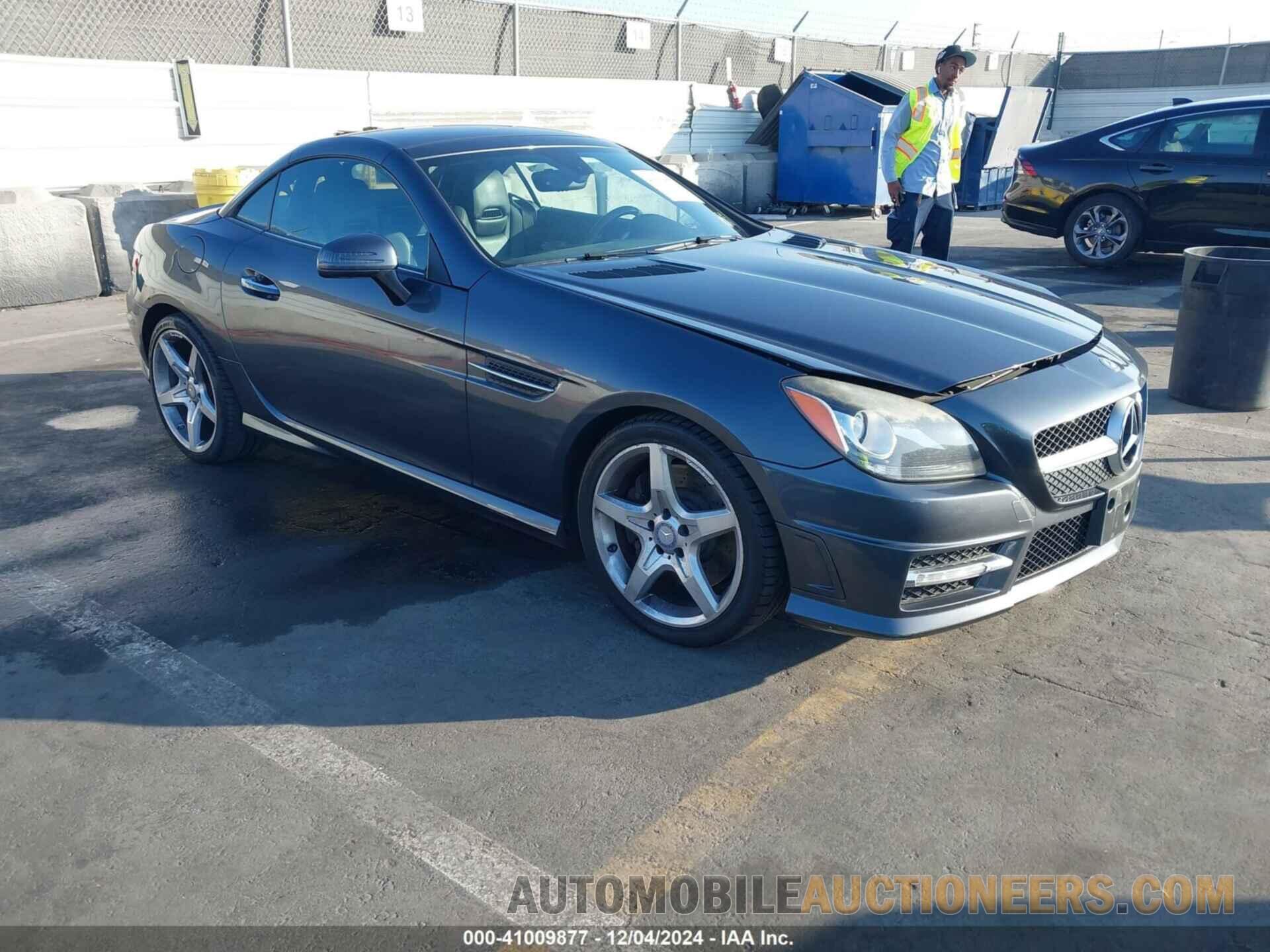 WDDPK4HA2DF064952 MERCEDES-BENZ SLK 250 2013