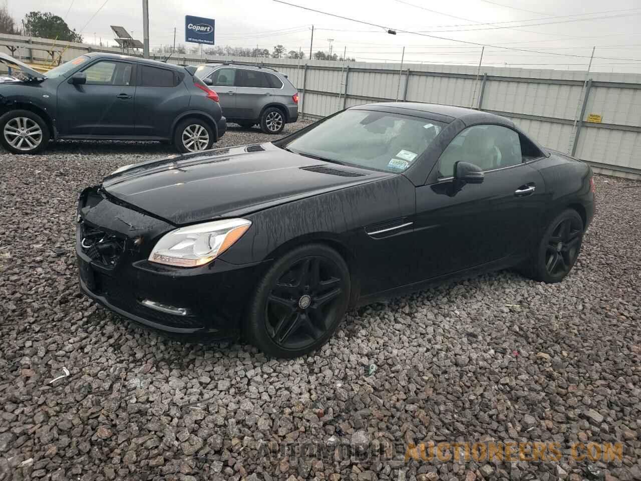 WDDPK4HA2FF096173 MERCEDES-BENZ SLK-CLASS 2015