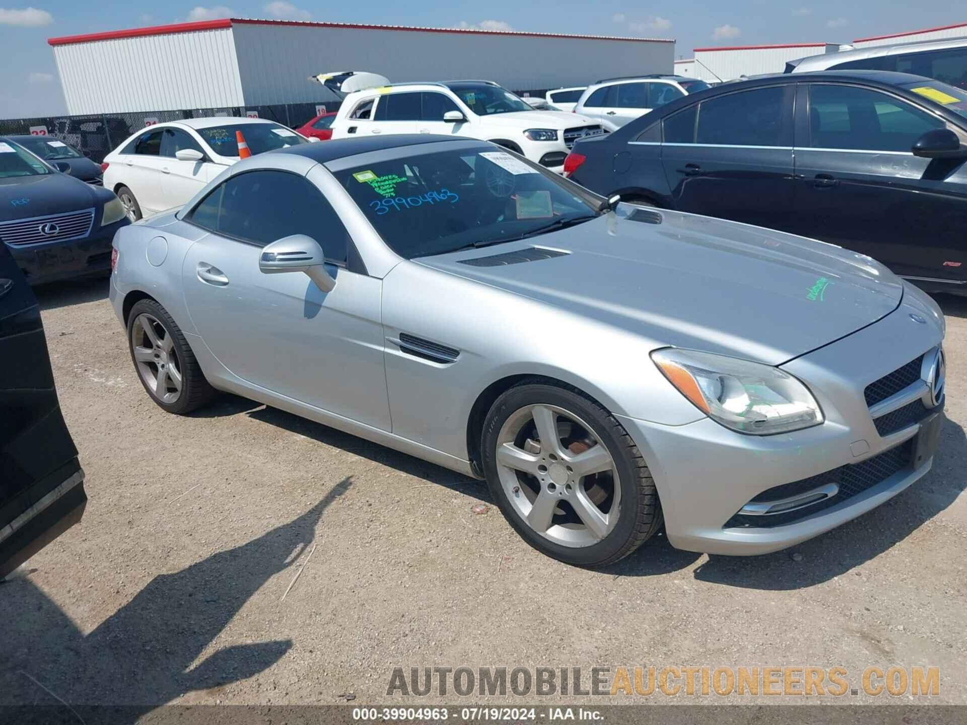 WDDPK4HA3FF113658 MERCEDES-BENZ SLK 250 2015