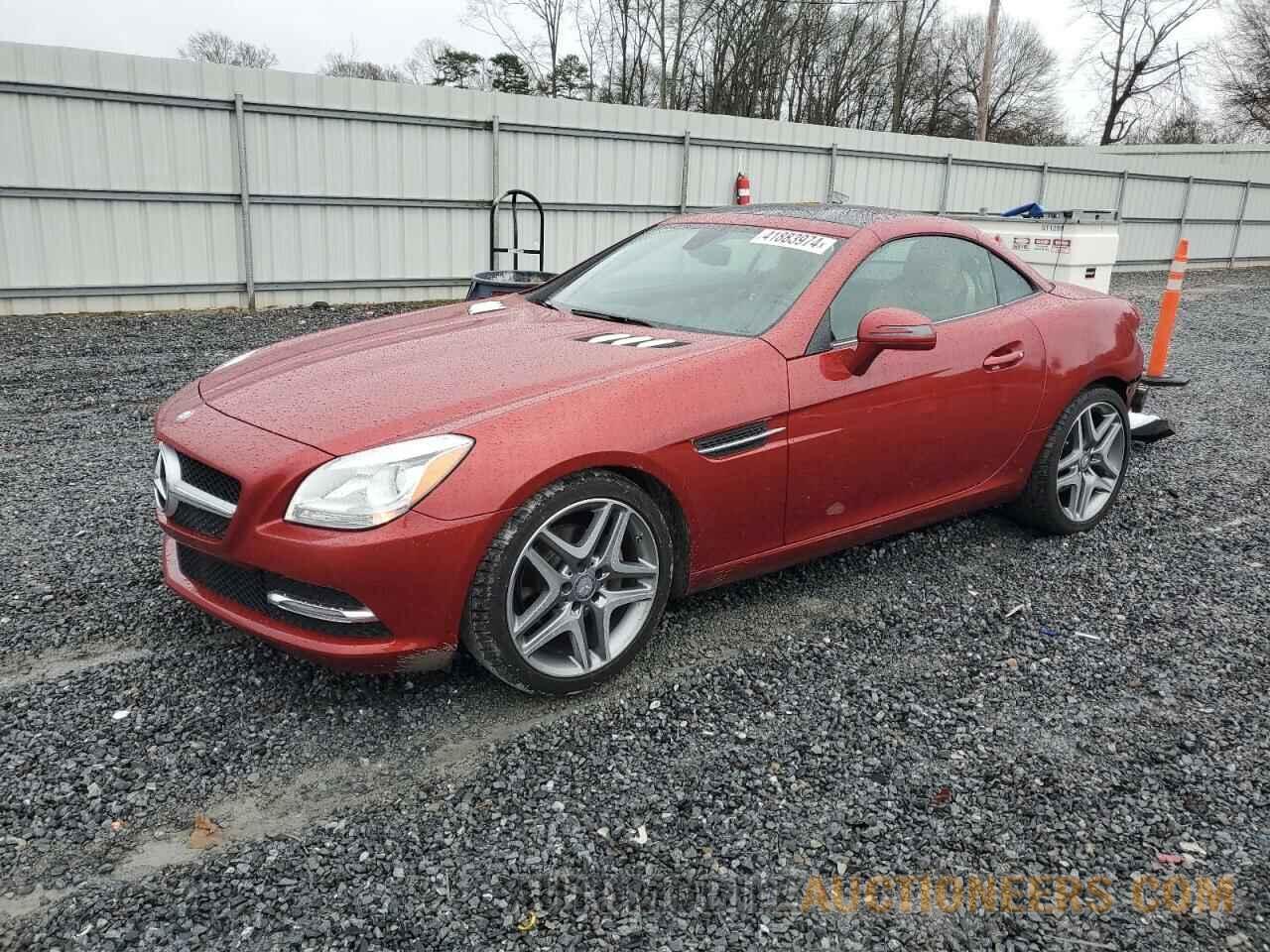 WDDPK4HA4FF113894 MERCEDES-BENZ SLK-CLASS 2015