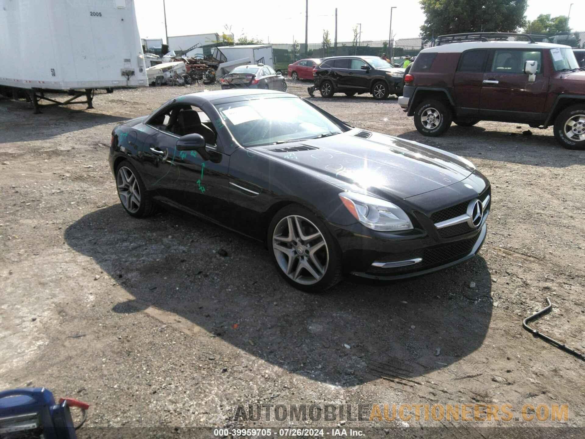 WDDPK4HA5FF097334 MERCEDES-BENZ SLK 250 2015