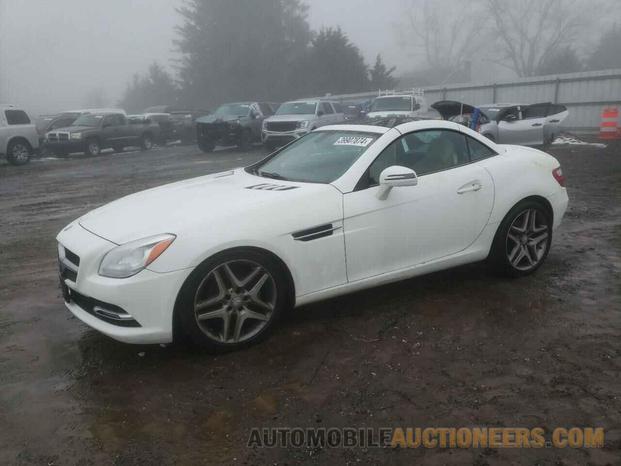 WDDPK4HA5FF106713 MERCEDES-BENZ SLK-CLASS 2015