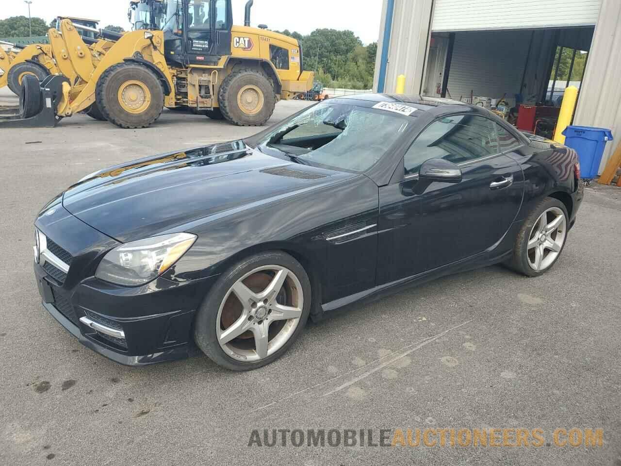 WDDPK4HA8EF088609 MERCEDES-BENZ SLK-CLASS 2014