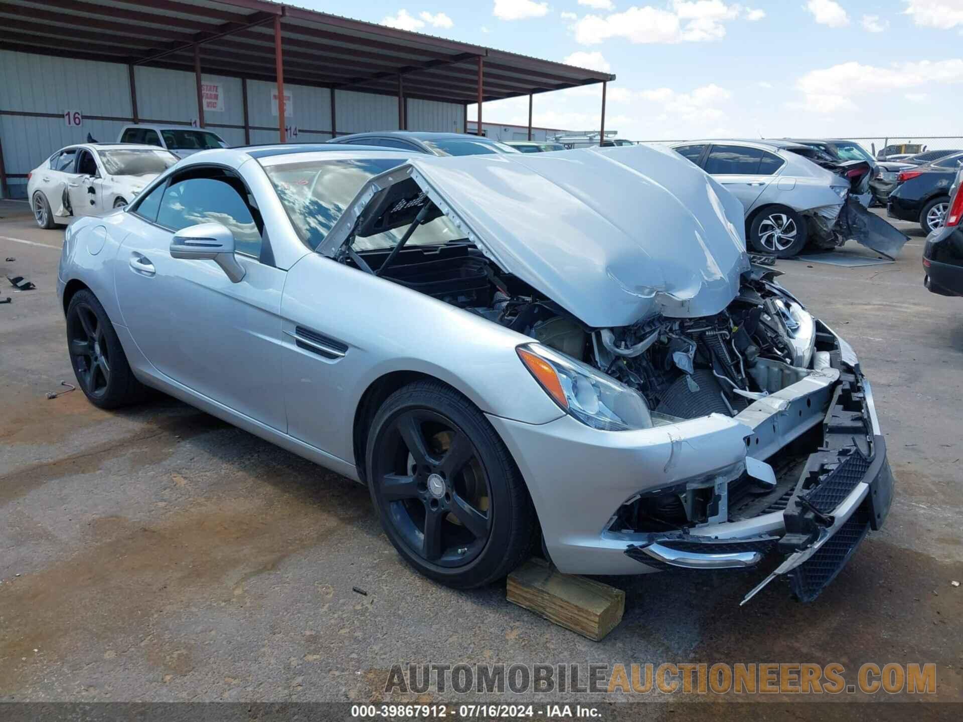 WDDPK4HA8FF100355 MERCEDES-BENZ SLK 250 2015