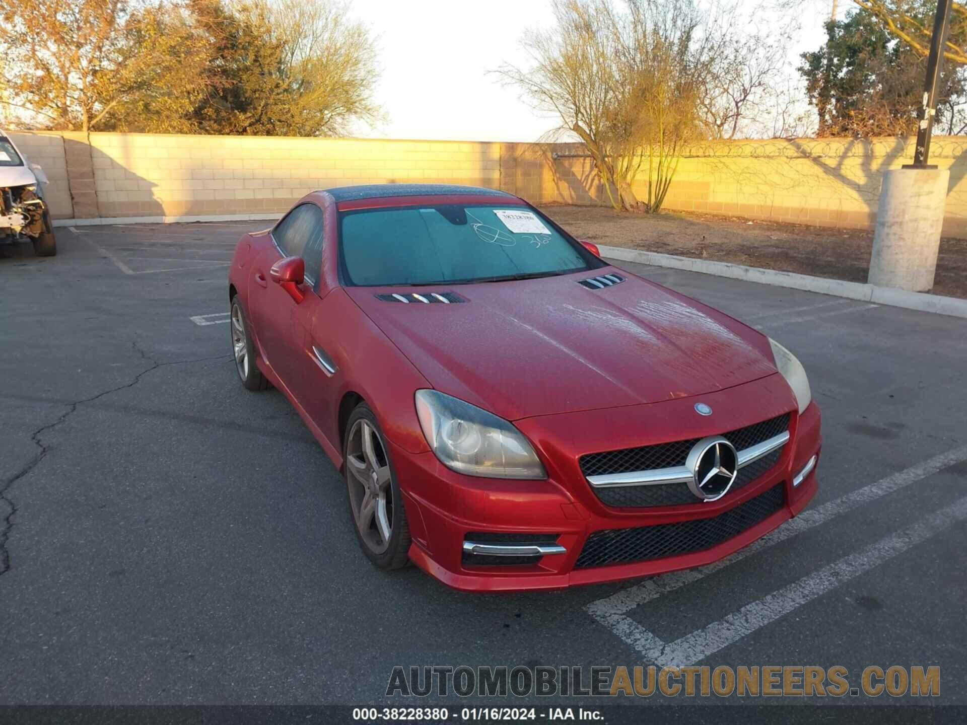 WDDPK4HA9FF099314 MERCEDES-BENZ SLK 250 2015