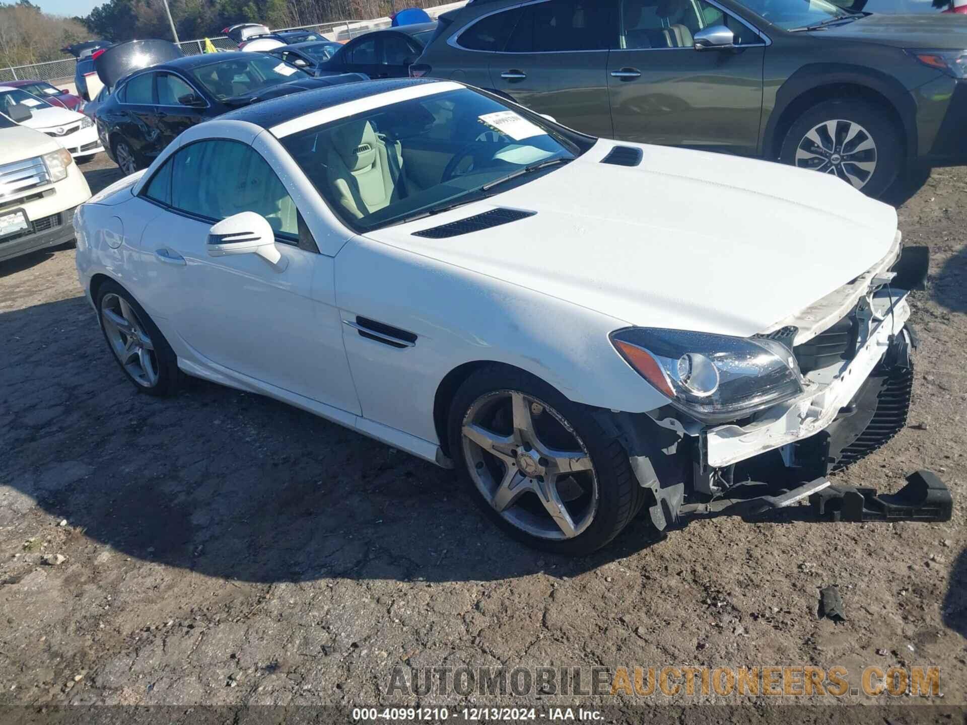 WDDPK4HA9FF105886 MERCEDES-BENZ SLK 250 2015