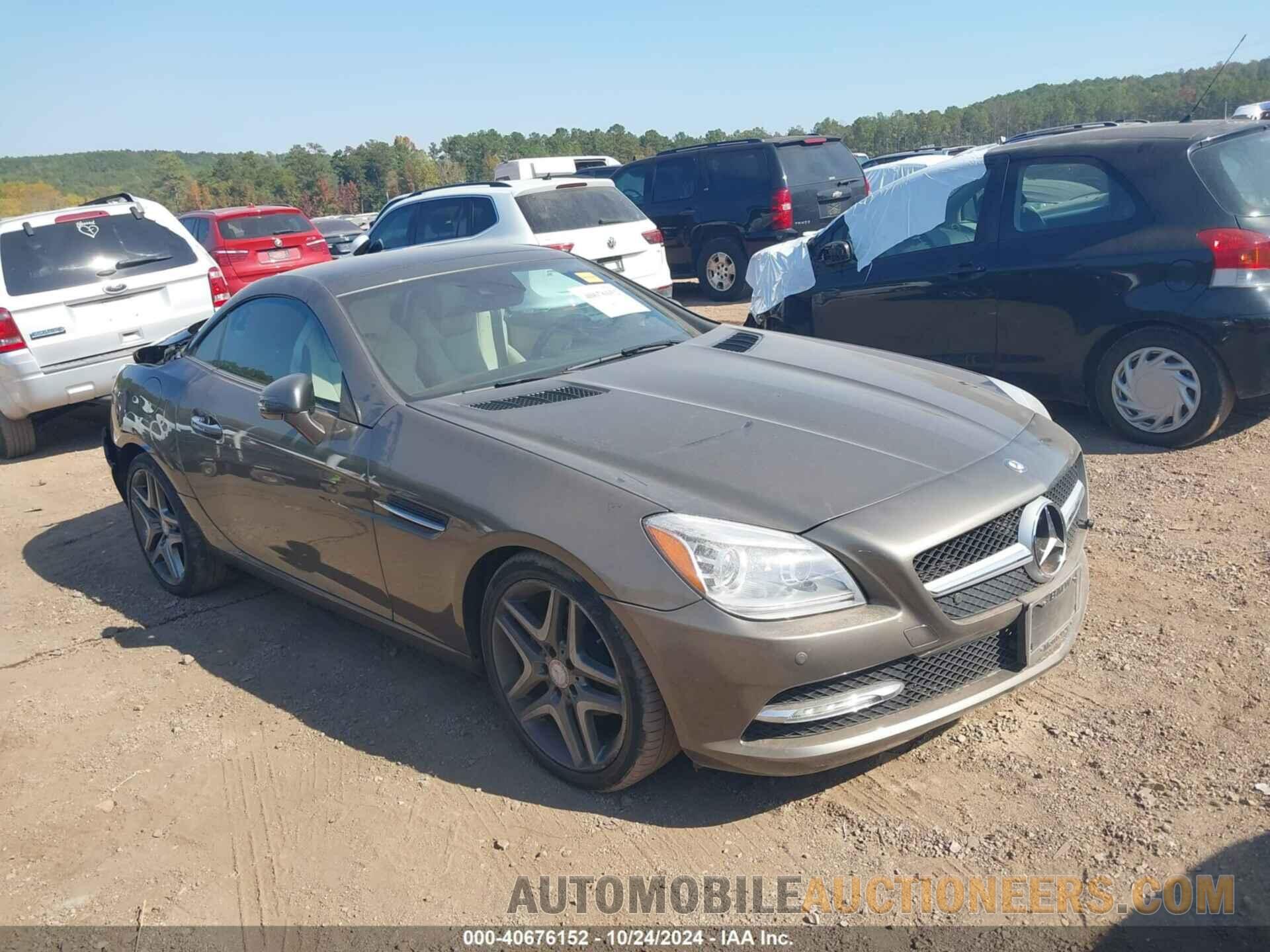 WDDPK4HAXFF101183 MERCEDES-BENZ SLK 250 2015