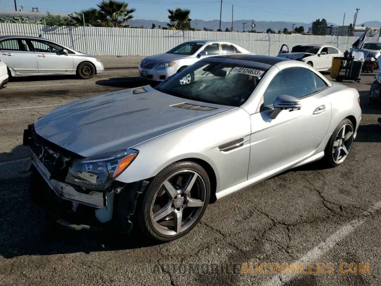 WDDPK4HAXFF106559 MERCEDES-BENZ SLK-CLASS 2015