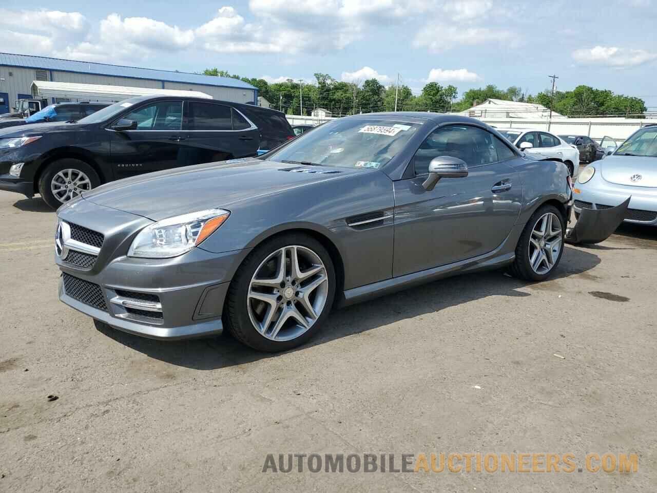 WDDPK5HA0GF117609 MERCEDES-BENZ SLK-CLASS 2016