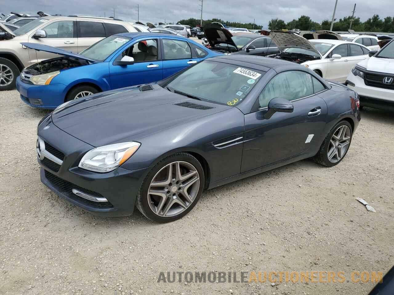 WDDPK5HA5CF015751 MERCEDES-BENZ SLK-CLASS 2012