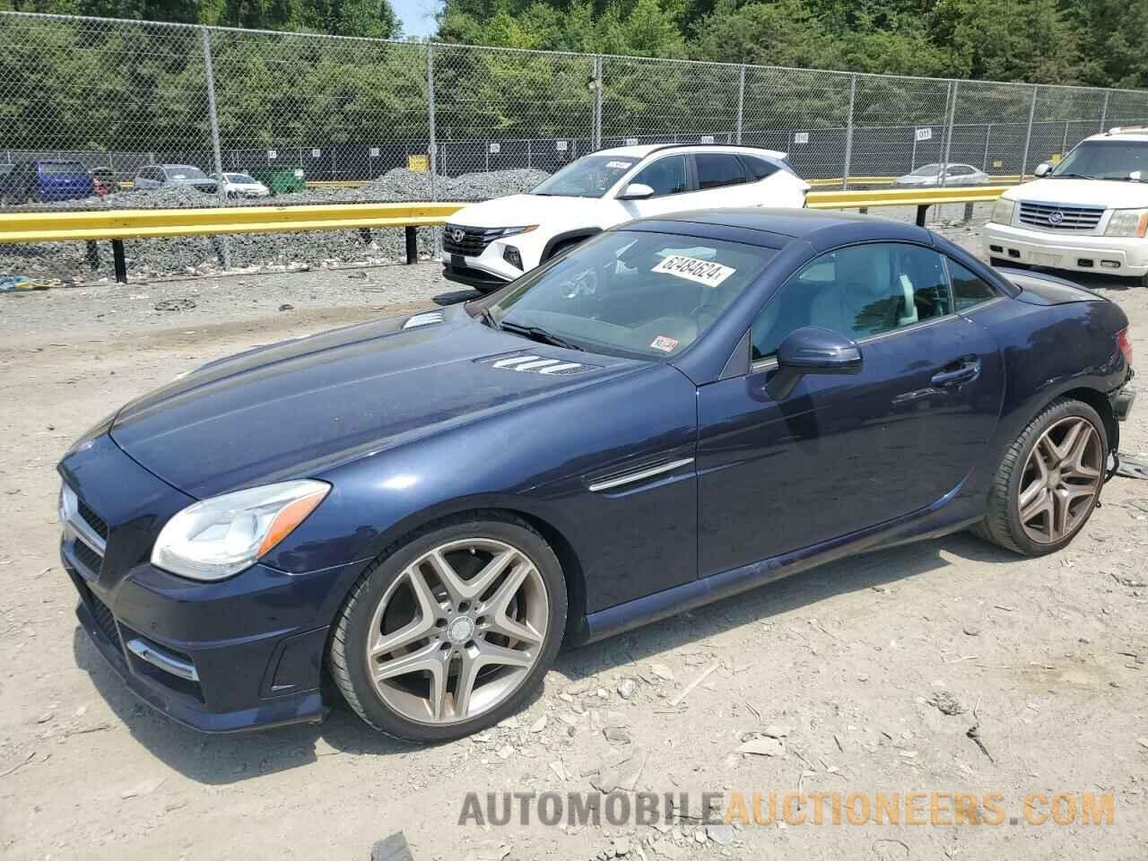 WDDPK5HA5FF096853 MERCEDES-BENZ SLK-CLASS 2015