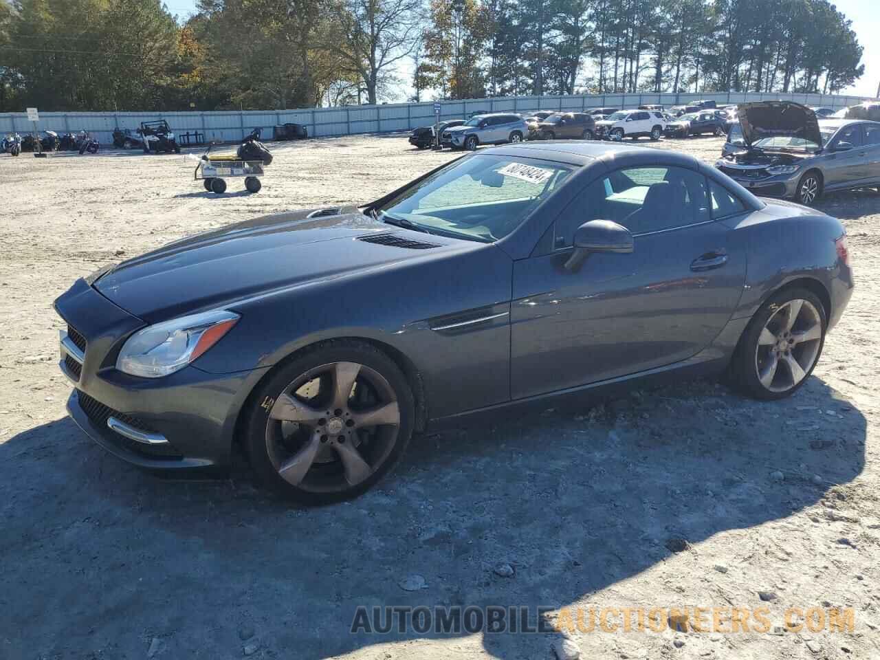 WDDPK5HA6CF030999 MERCEDES-BENZ SLK-CLASS 2012