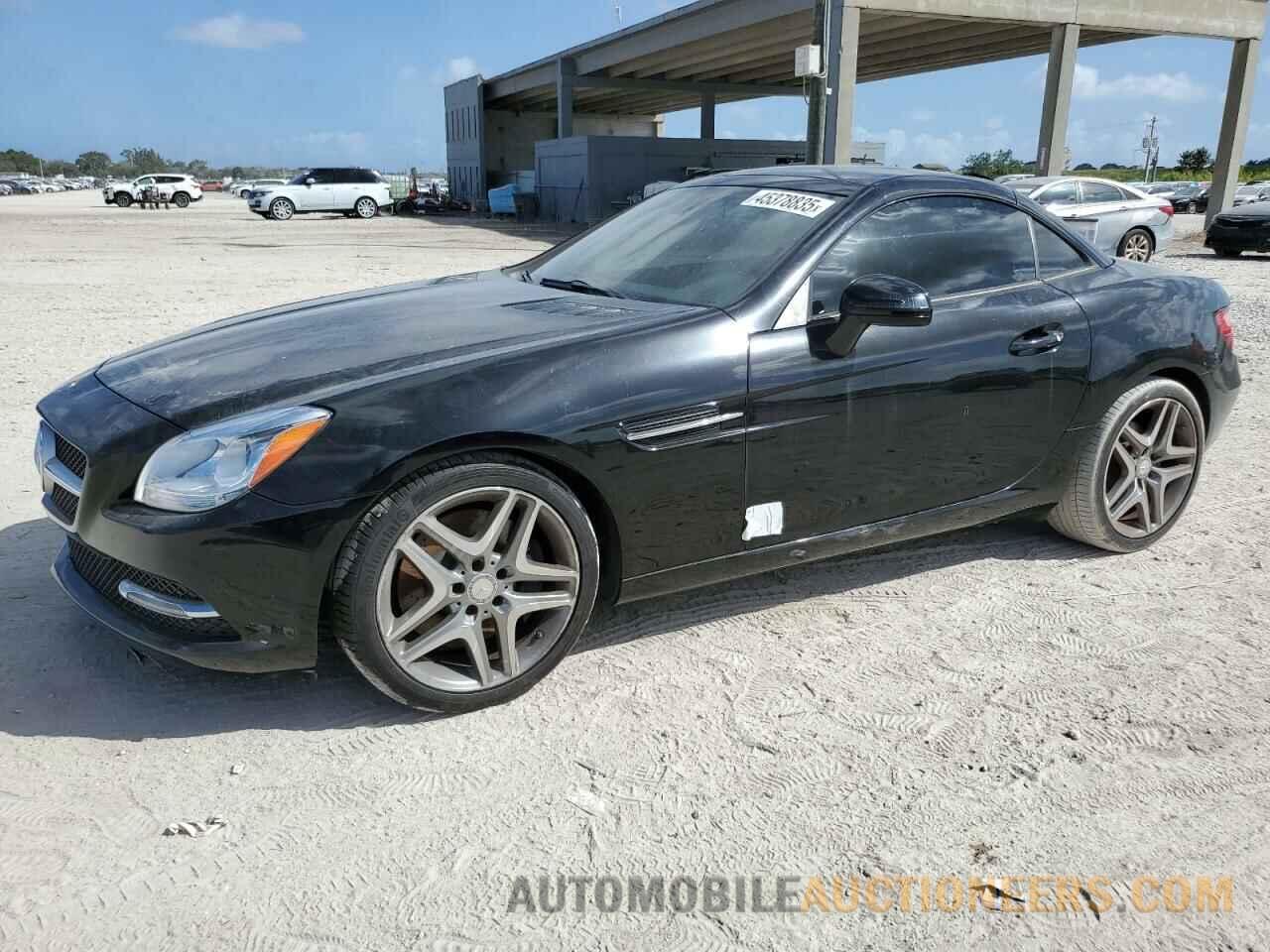 WDDPK5HA7CF008722 MERCEDES-BENZ SLK-CLASS 2012