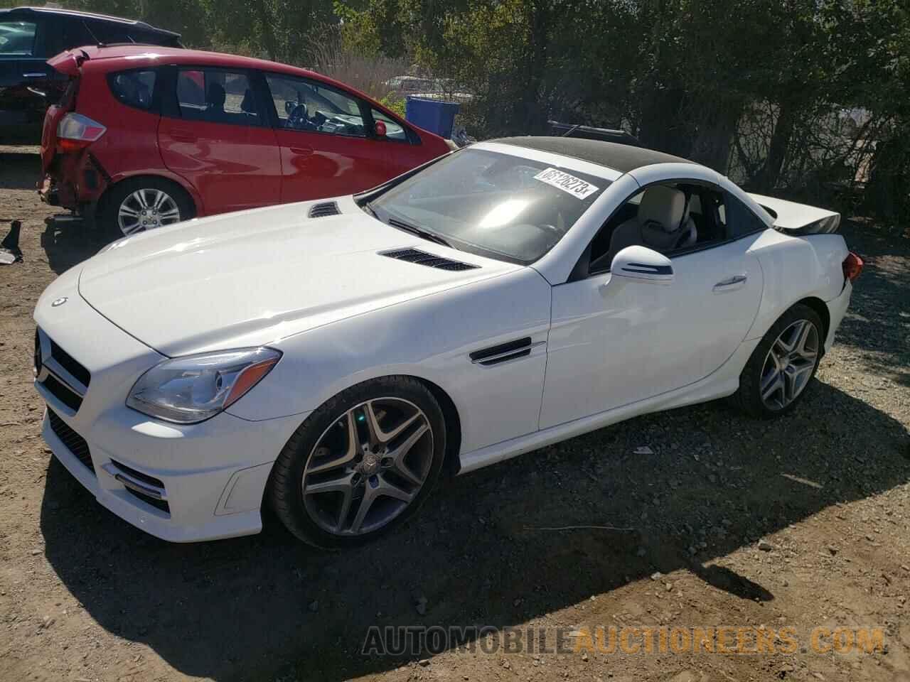 WDDPK5HA7FF102717 MERCEDES-BENZ SLK-CLASS 2015