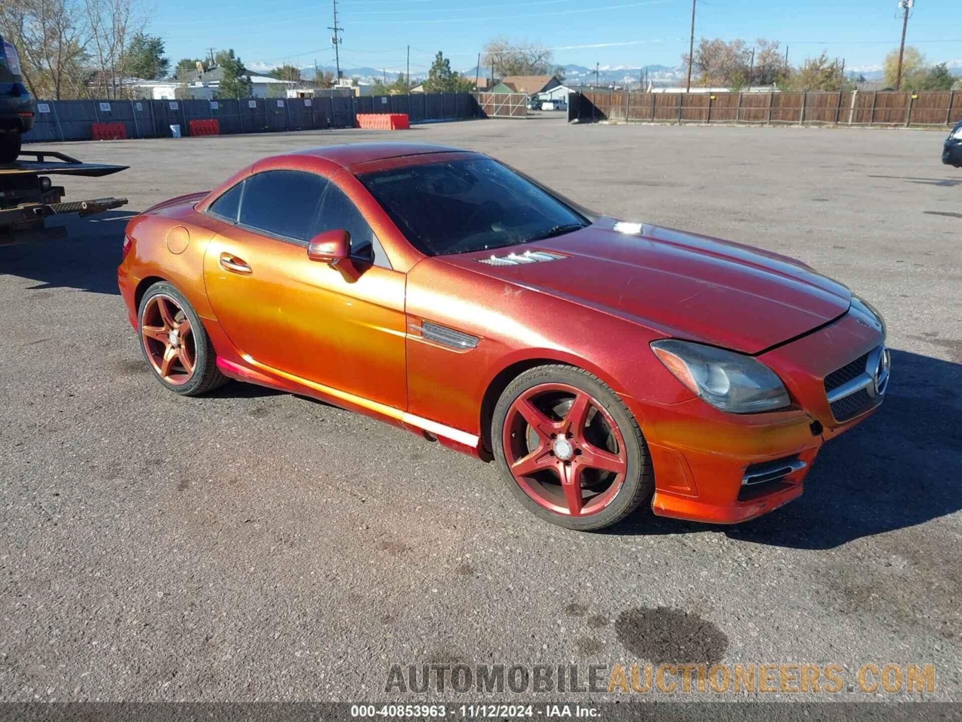 WDDPK5HA9CF038739 MERCEDES-BENZ SLK 350 2012