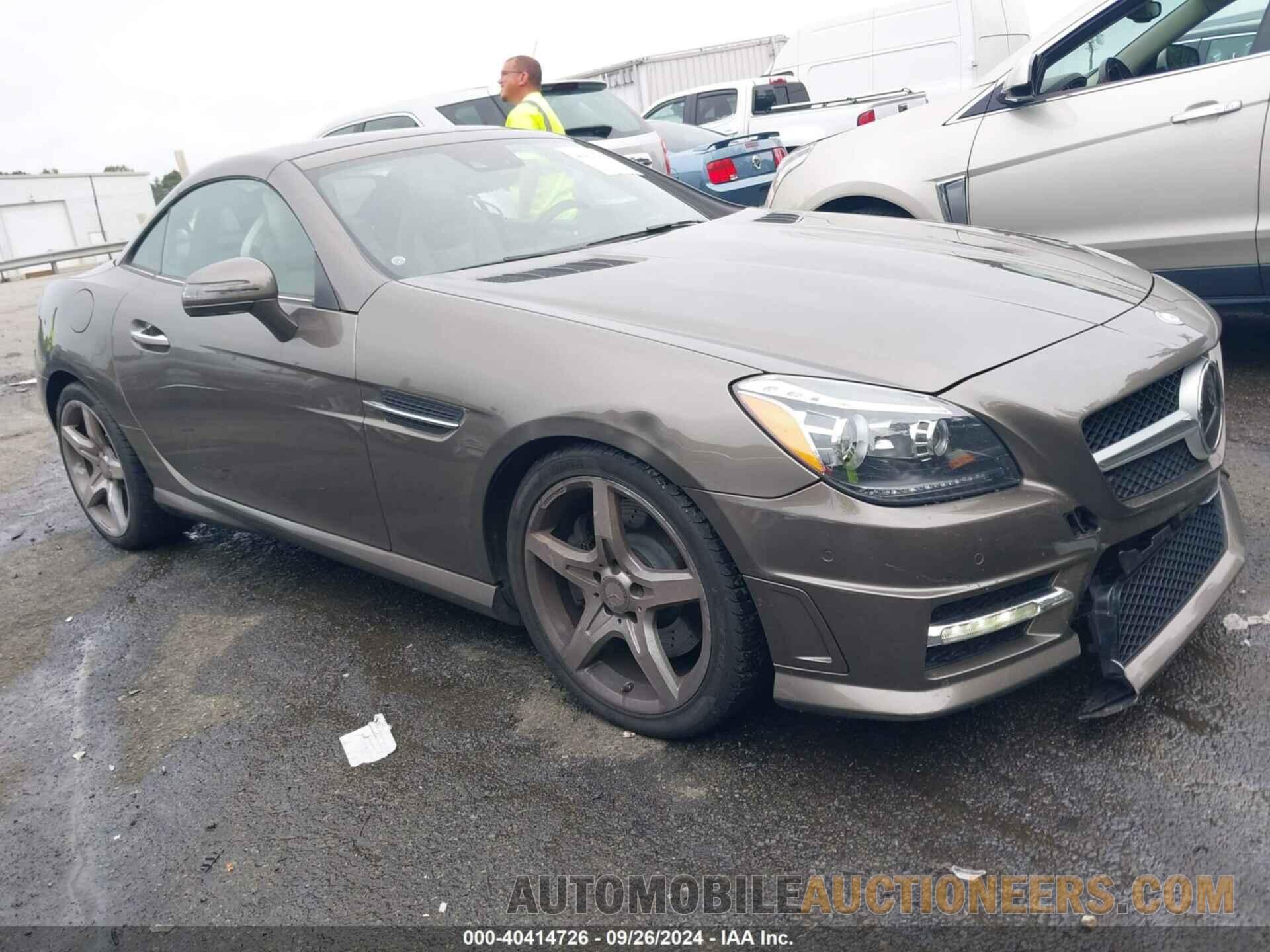 WDDPK5HAXGF117620 MERCEDES-BENZ SLK 350 2016