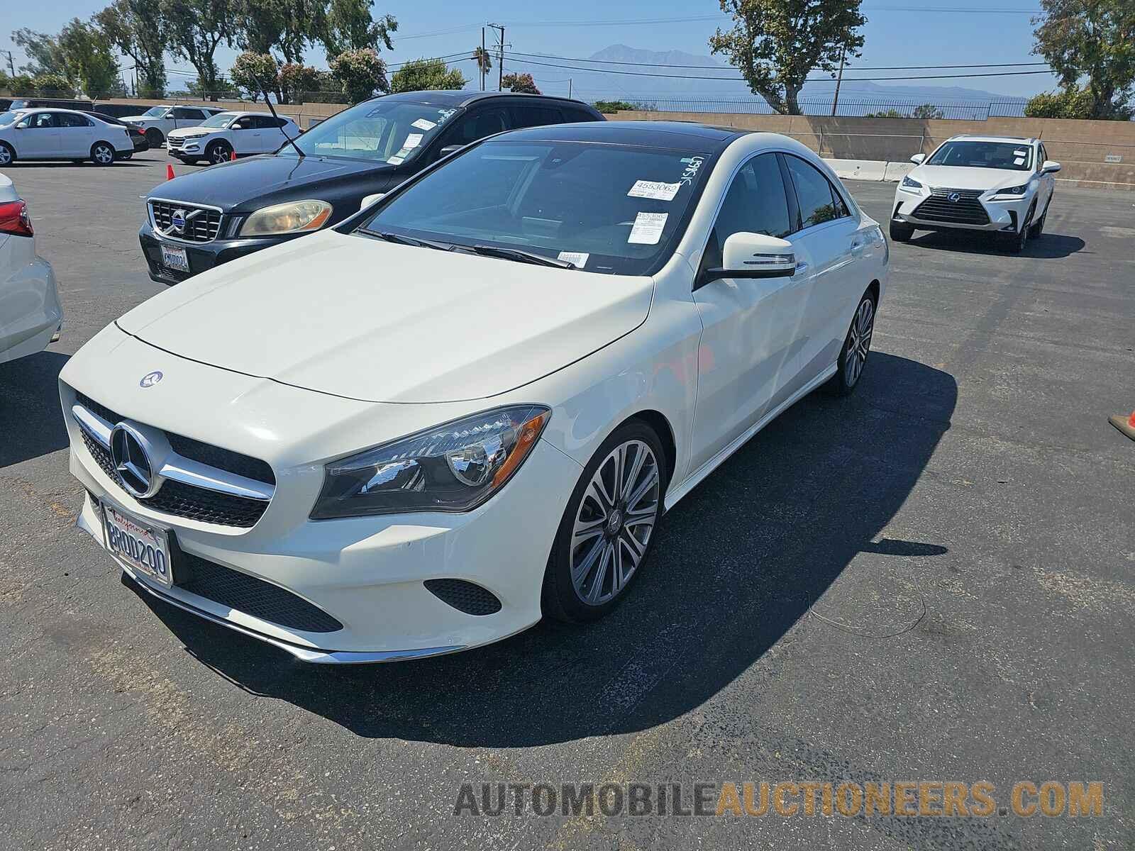 WDDSJ4EB0HN410647 Mercedes-Benz CLA 2017