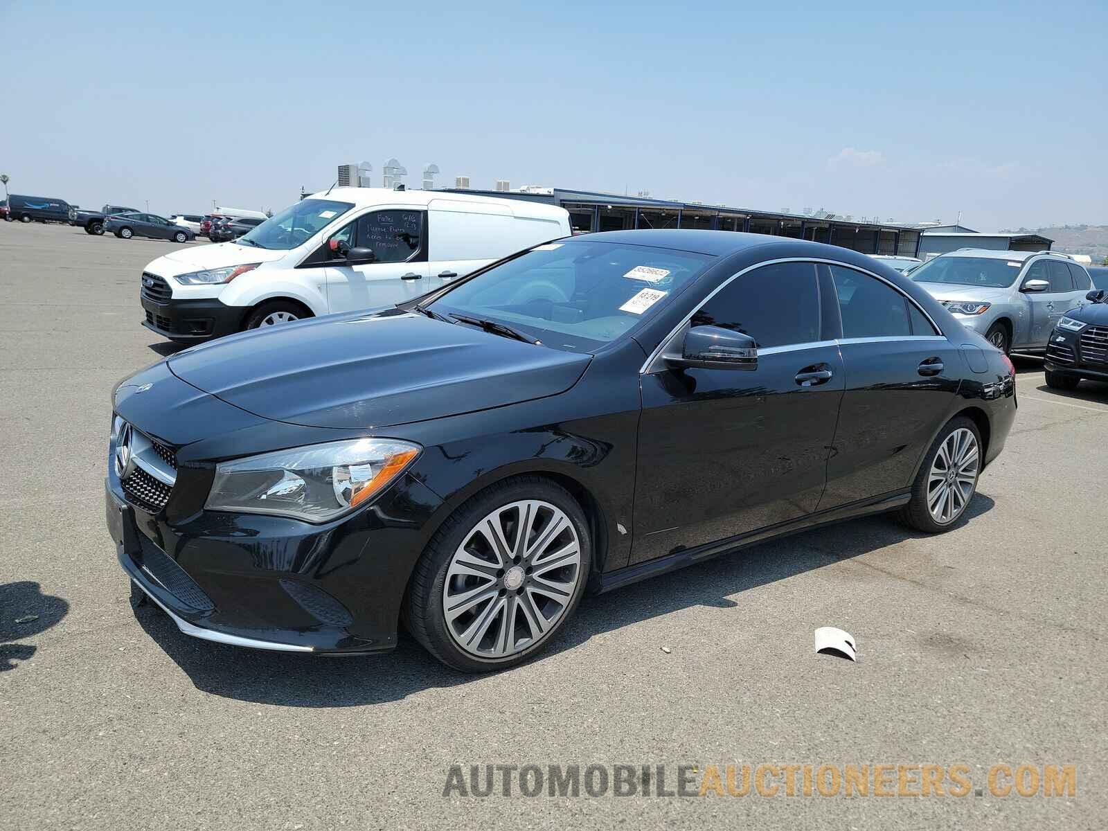 WDDSJ4EB1JN519608 Mercedes-Benz CLA 2018