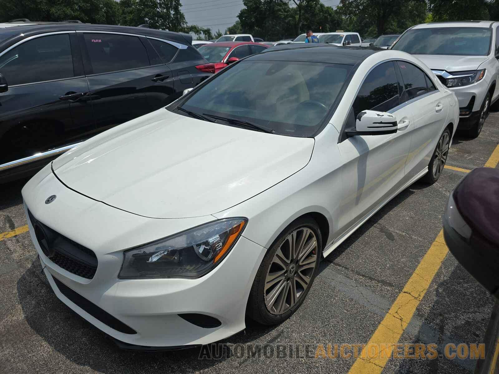 WDDSJ4EB1JN676555 Mercedes-Benz CLA 2018