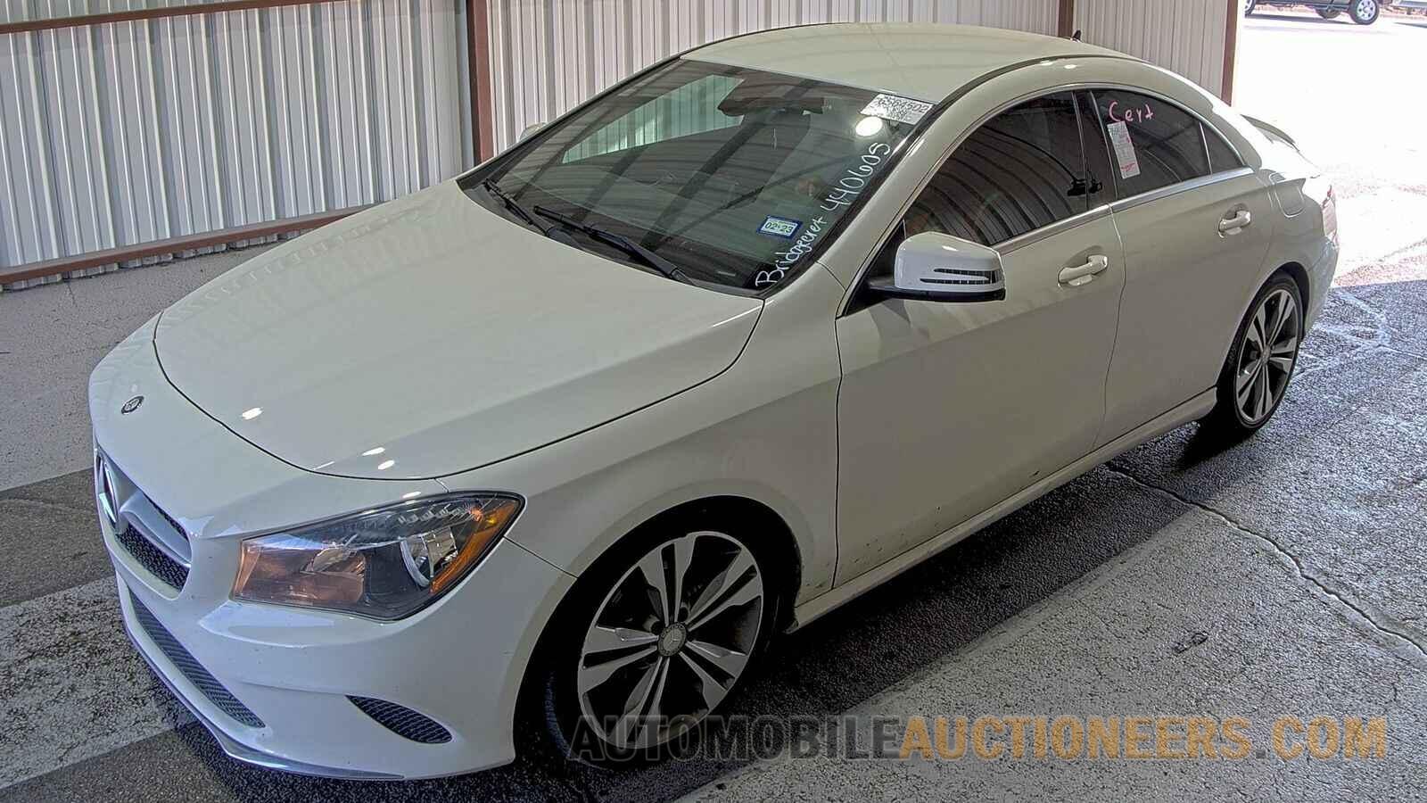 WDDSJ4EB2HN440605 Mercedes-Benz CLA 2017