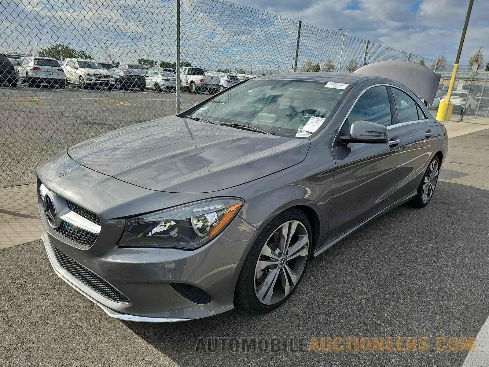 WDDSJ4EB2JN677584 Mercedes-Benz CLA 2018