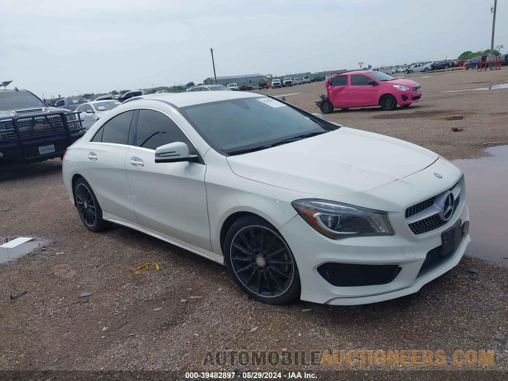 WDDSJ4EB4FN213591 MERCEDES-BENZ CLA 2015